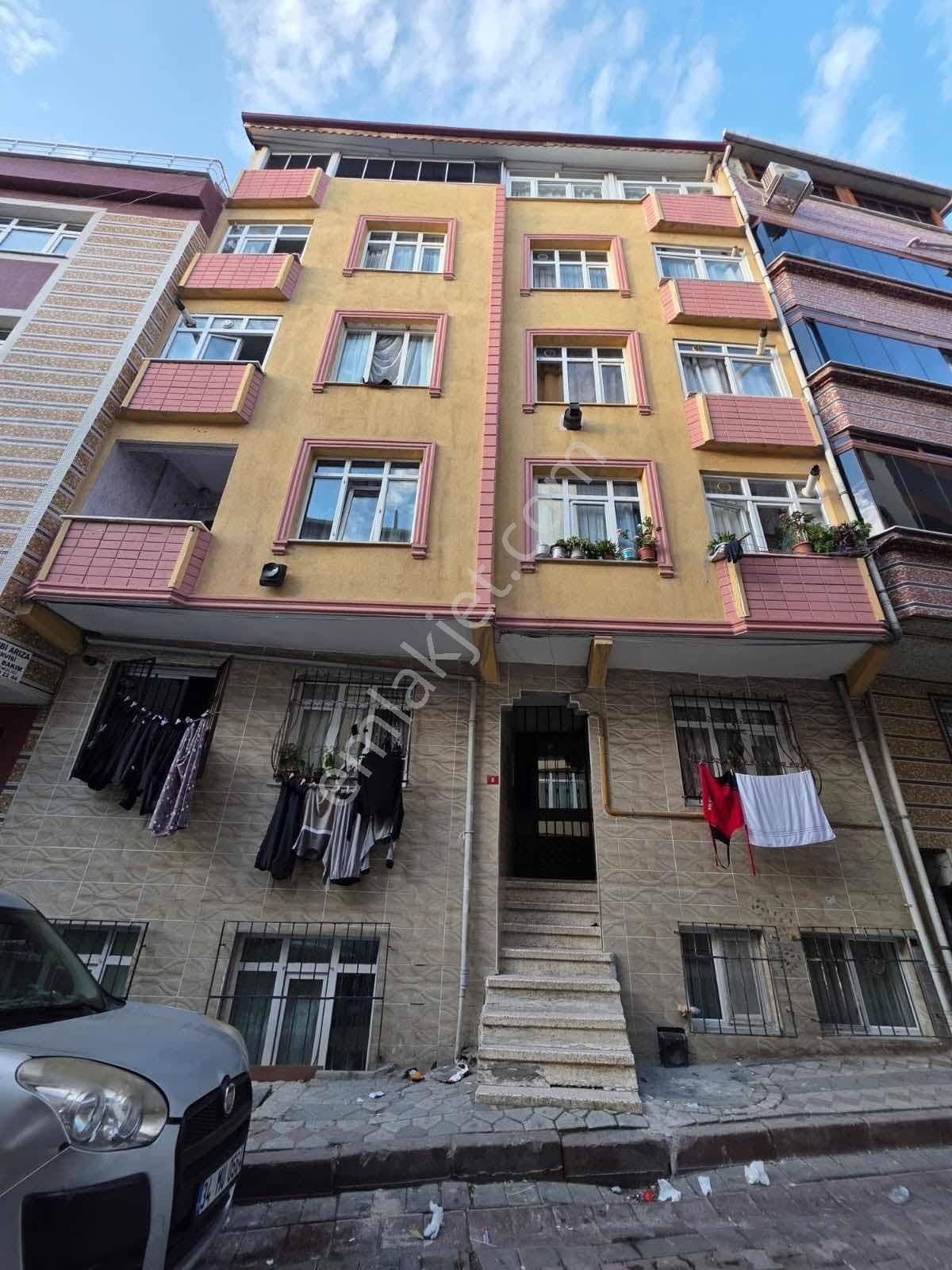 Sultançifliği Ordu Cd. Dibinde Satılık 1+1 Yatırımlık Daire