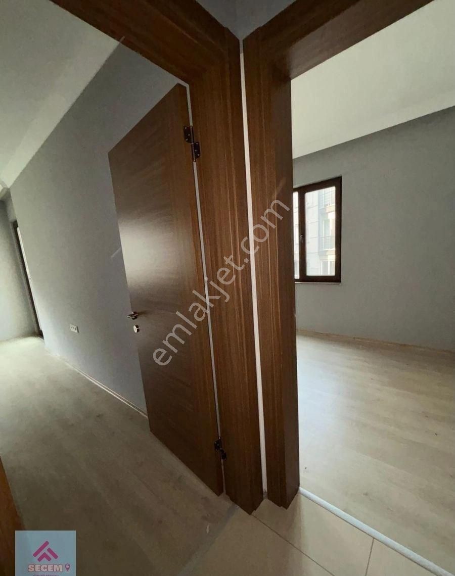 Bandırma 17 Eylül Mahallesi’nde Satılık 2+1 Ebeveyn Banyolu Yüksek Giriş Satılık Daire - Görsel 23