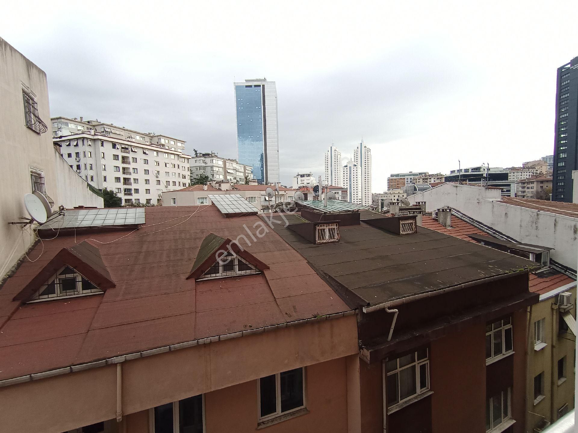 Fulya Mh De Arakatarakat ,balkonlu,2+1 Daire - Görsel 8