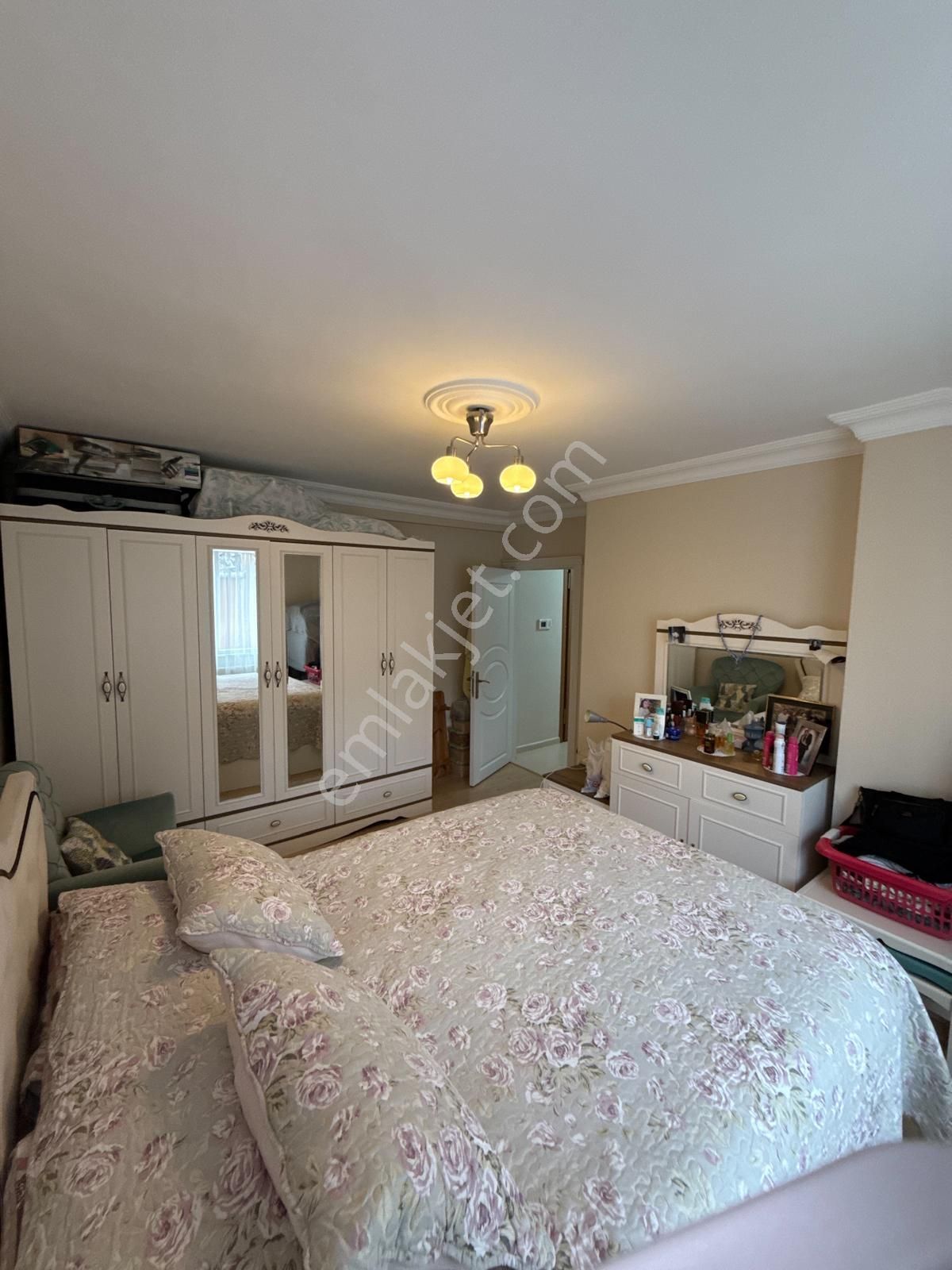 Yenibosna Merkez Camiye Yakın Satılık100 M2 2+1 Daire - Görsel 11