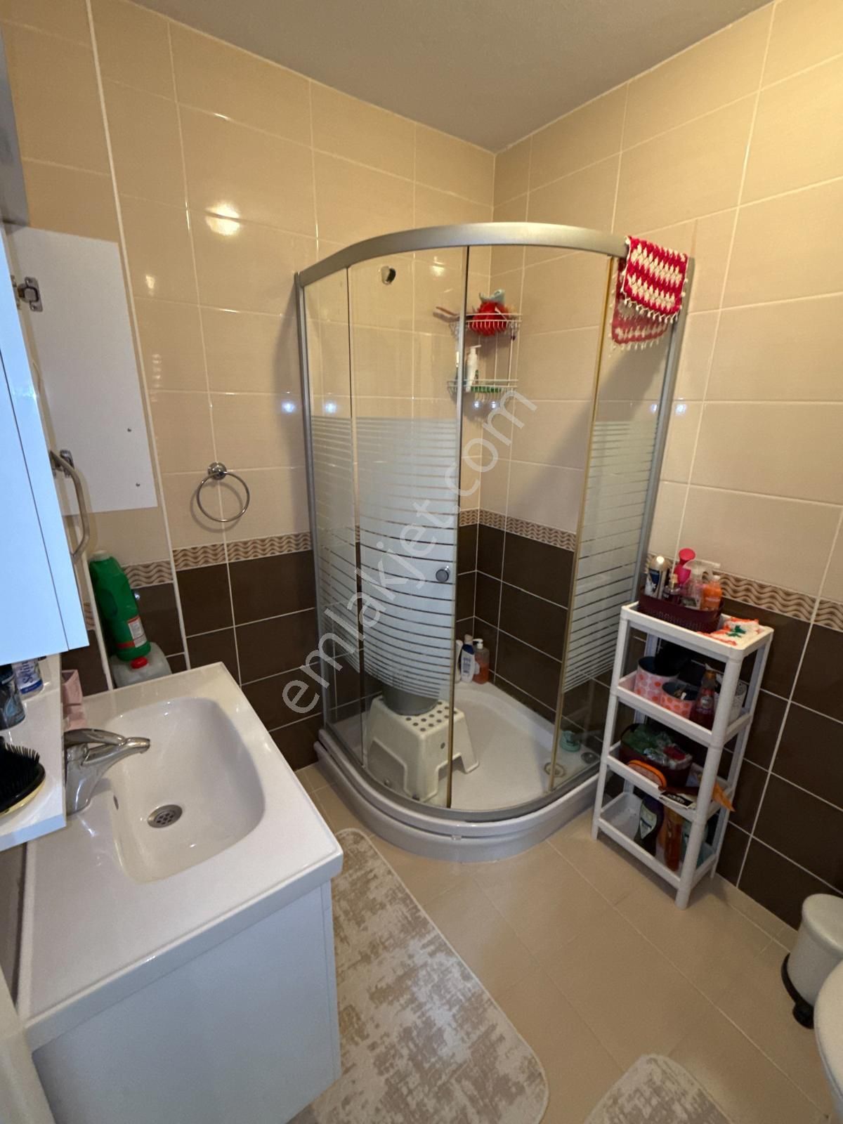 Yenibosna Merkez Camiye Yakın Satılık100 M2 2+1 Daire - Görsel 33