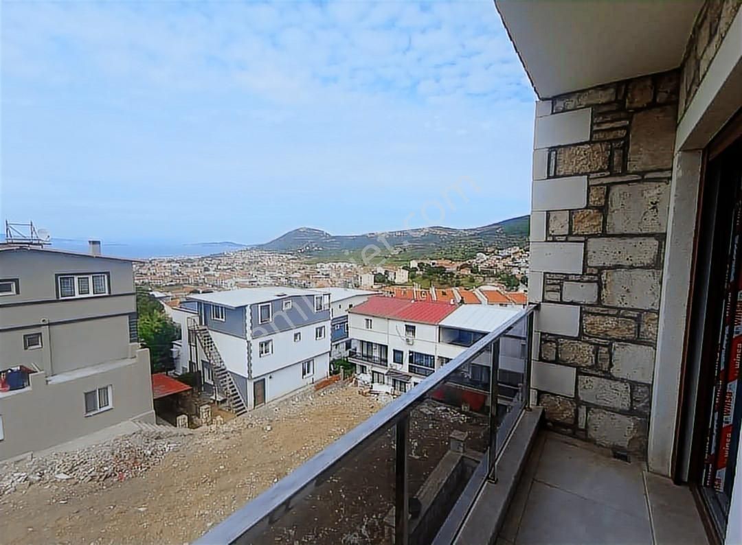 Yeni Foça Narezen'de Denize Yakın Sıfır 3+1 Tripleks Villa - Görsel 2