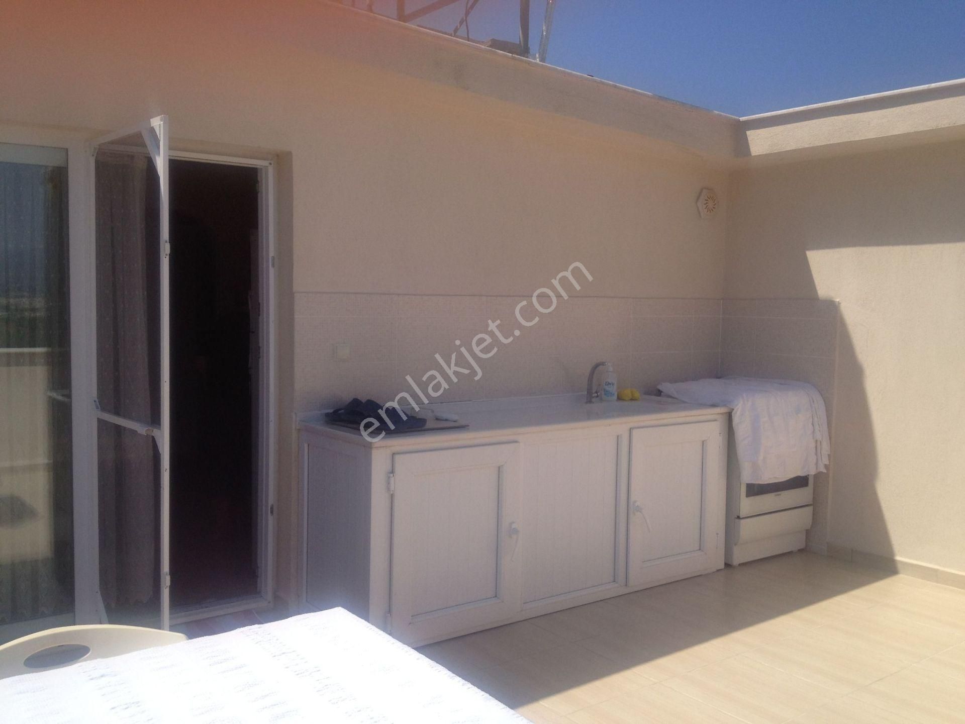 Denize 500 Metre Manzaralı Çatı Dubleks Daire - Görsel 22