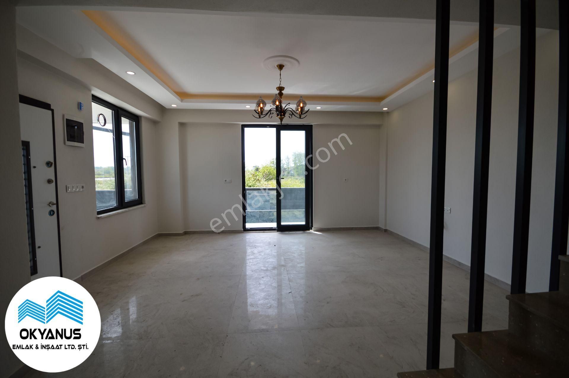 Kocaali'de Müstakil Havuzlu Jakuzili 4+1 Modern Villa - Görsel 23