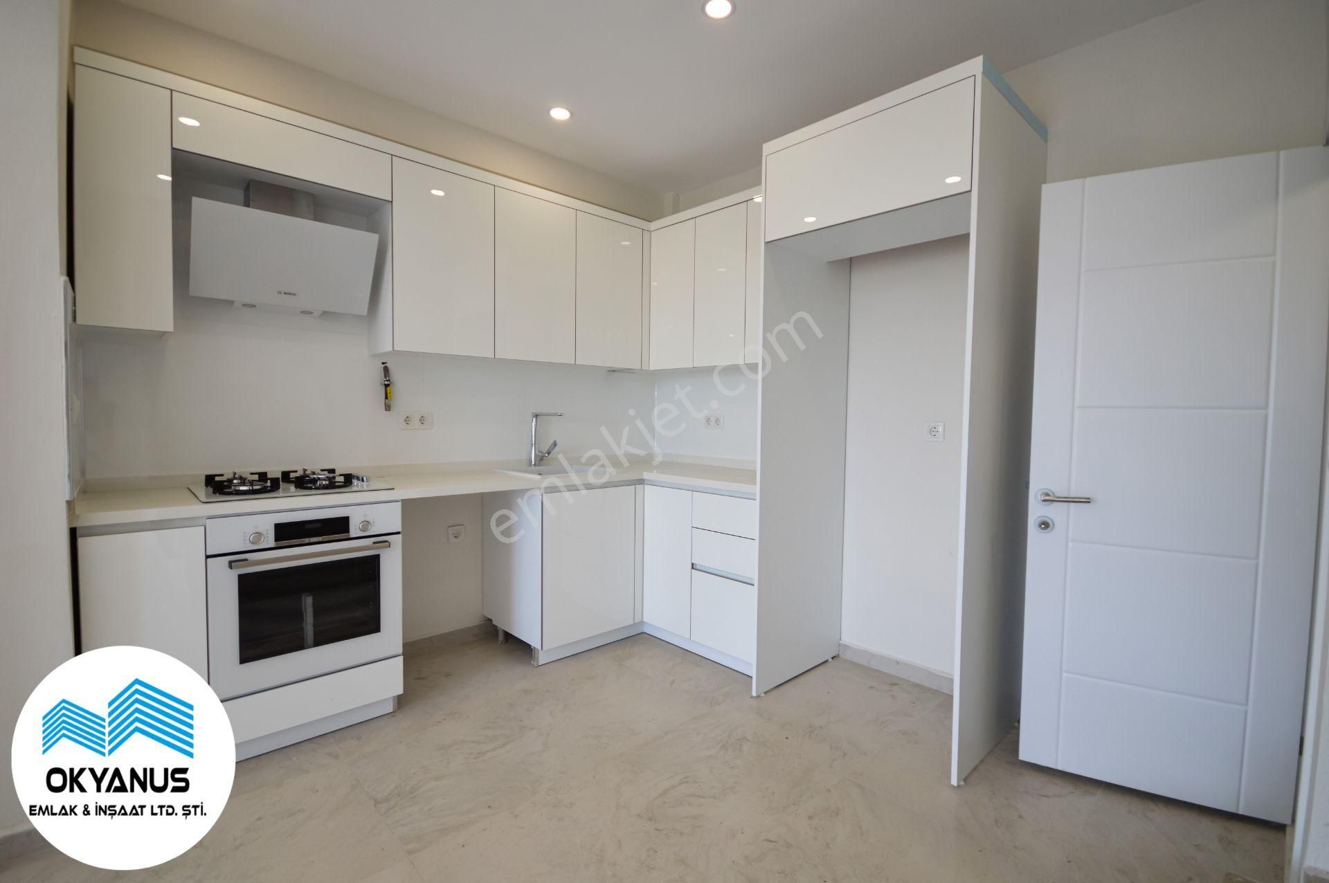 Kocaali'de Müstakil Havuzlu Jakuzili 4+1 Modern Villa - Görsel 22