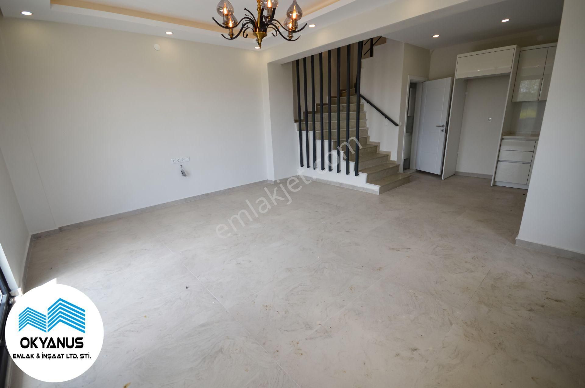 Kocaali'de Müstakil Havuzlu Jakuzili 4+1 Modern Villa - Görsel 21