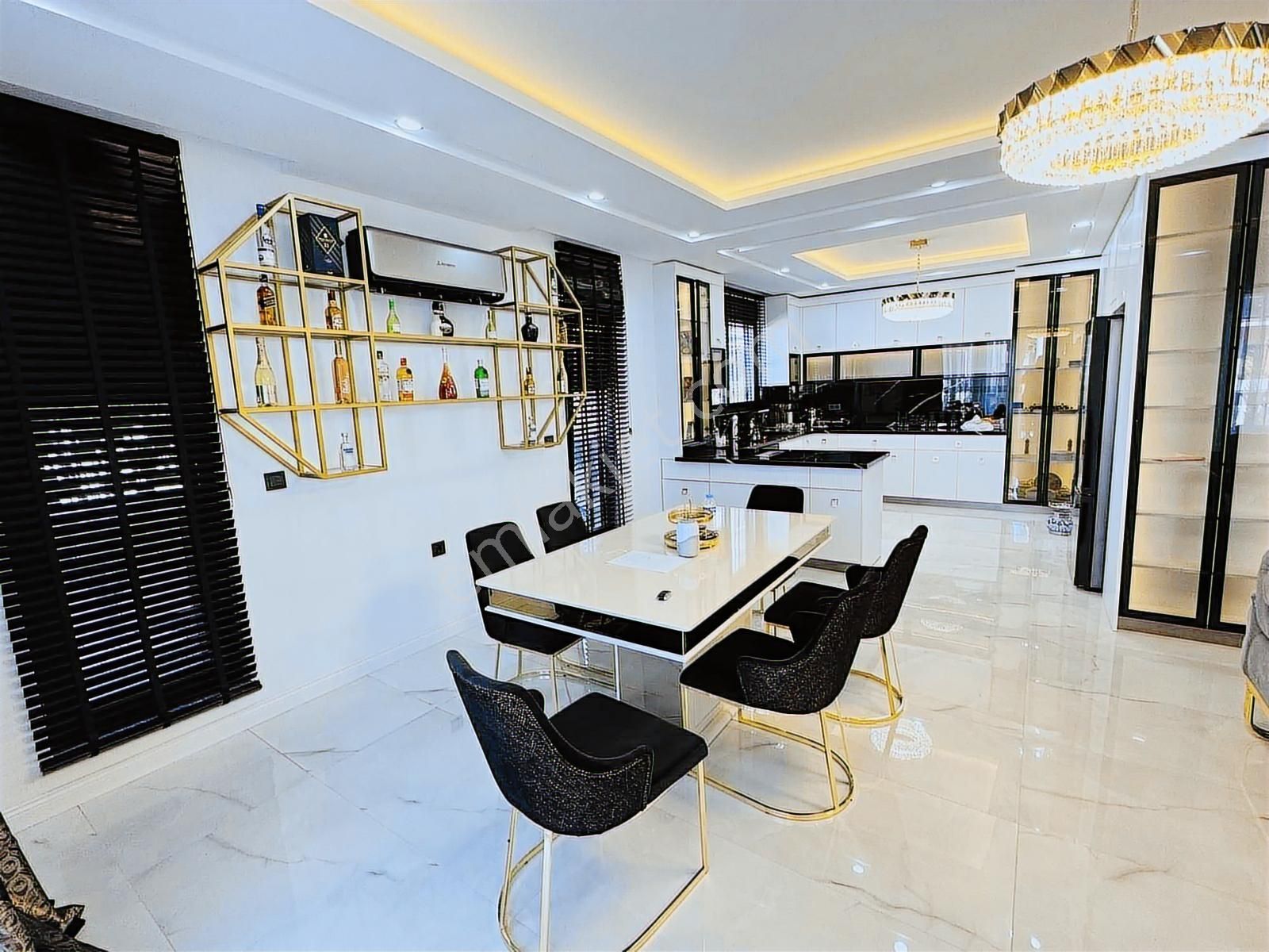 Döşemealtında 4+1 Lüks Müstakil Villamız - Görsel 25