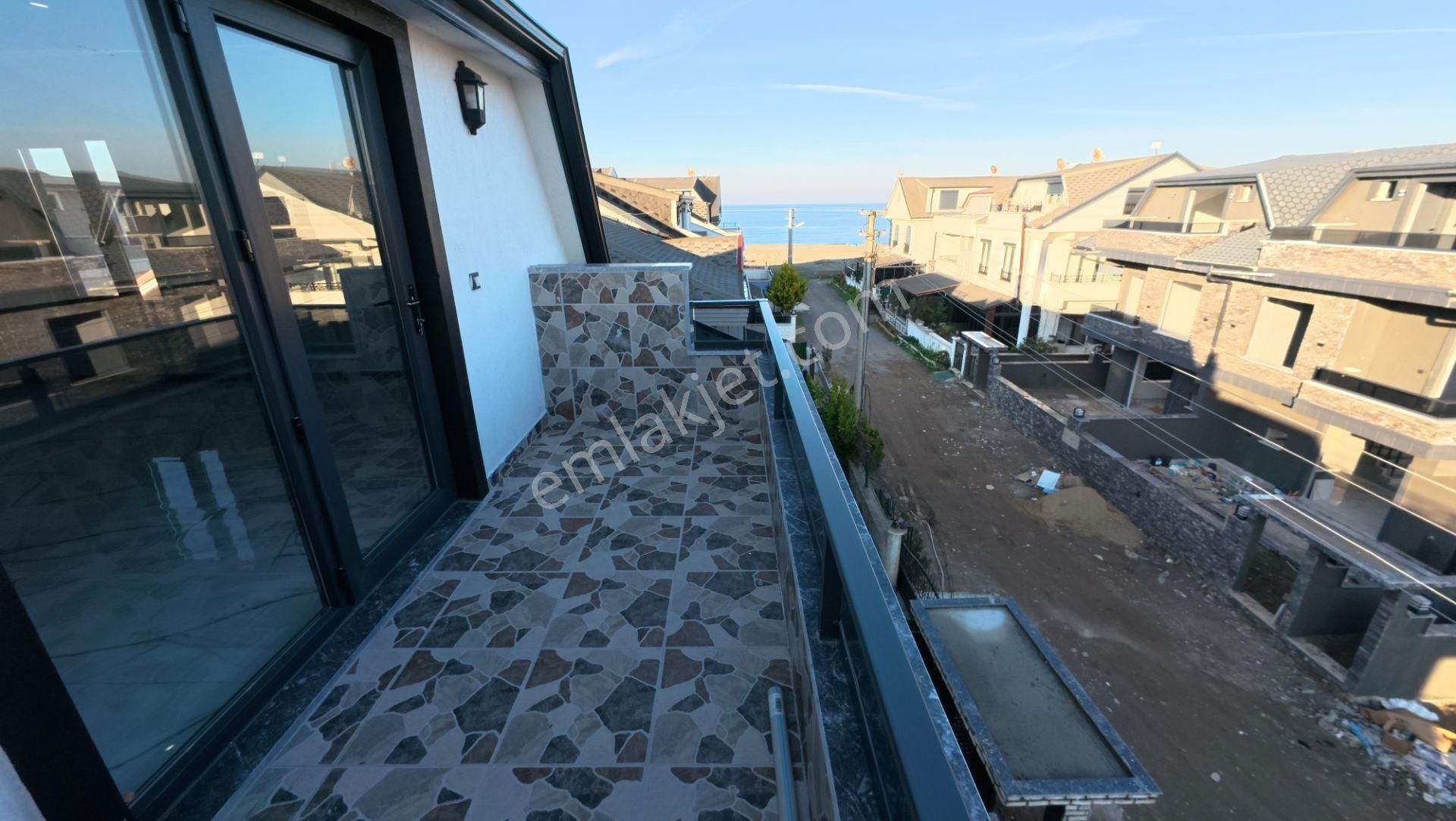 Kocaali De Deniz Manzaralı Şık Mutfak Dolaplı 3+1 Villa - Görsel 32