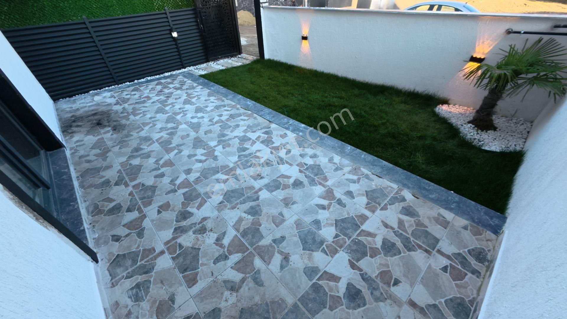 Kocaali De Deniz Manzaralı Şık Mutfak Dolaplı 3+1 Villa - Görsel 22