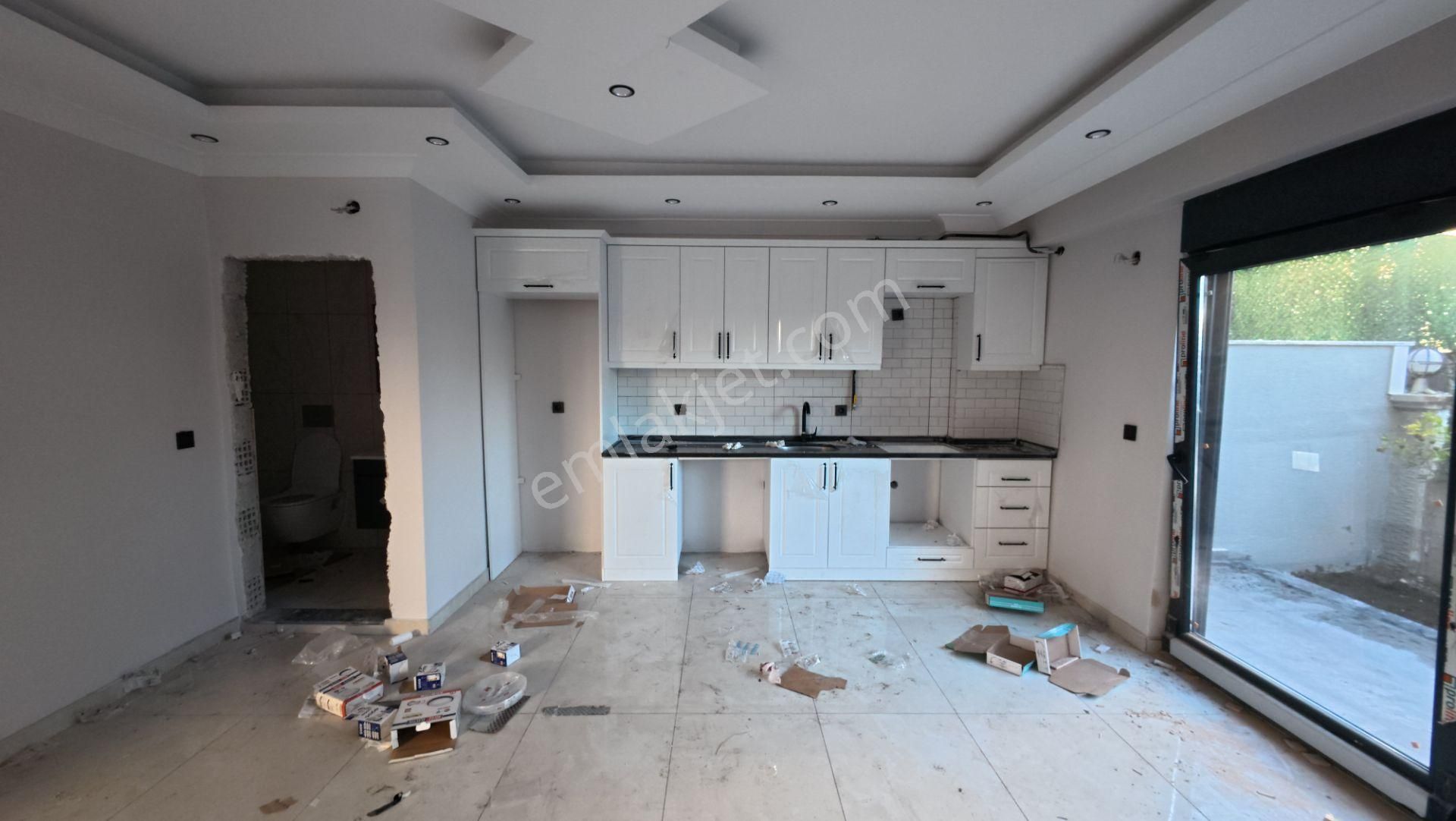 Kocaali De Deniz Manzaralı Ön Arka Cephe Seçenekli 4+1 Villa - Görsel 14