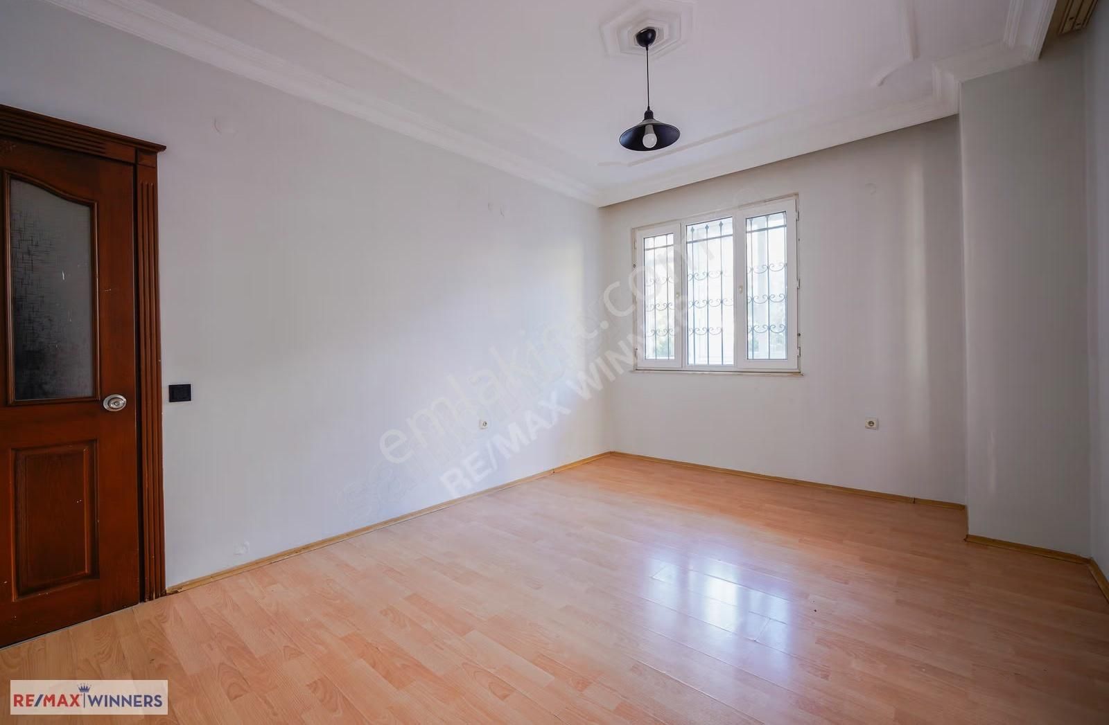 Fabrikalar Mahallesinde Kiralık 2+1 Daire Merkezi Konumda - Görsel 17