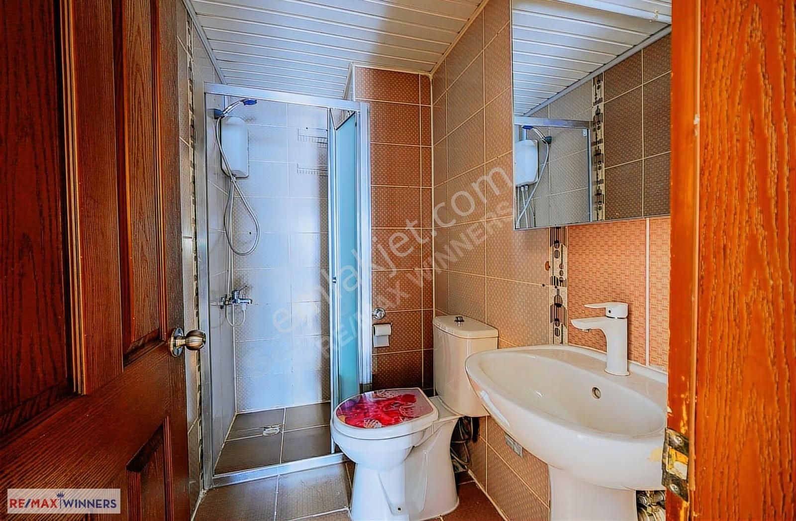 Fabrikalar Mahallesinde Kiralık 2+1 Daire Merkezi Konumda - Görsel 22