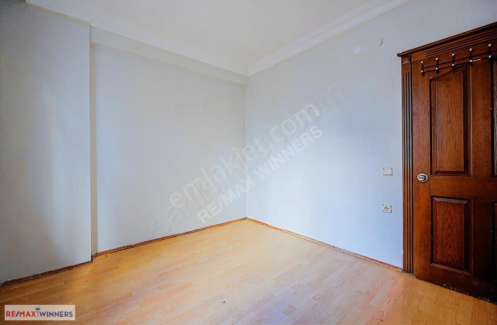 Fabrikalar Mahallesinde Kiralık 2+1 Daire Merkezi Konumda - Görsel 34