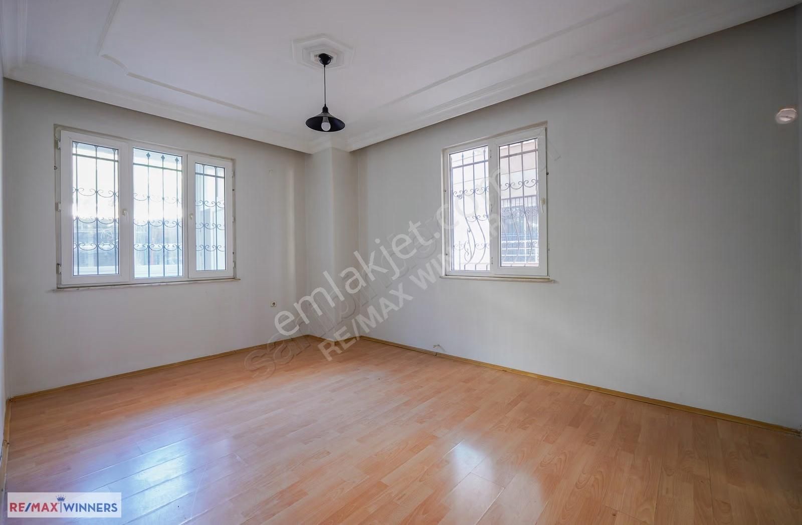 Fabrikalar Mahallesinde Kiralık 2+1 Daire Merkezi Konumda - Görsel 13