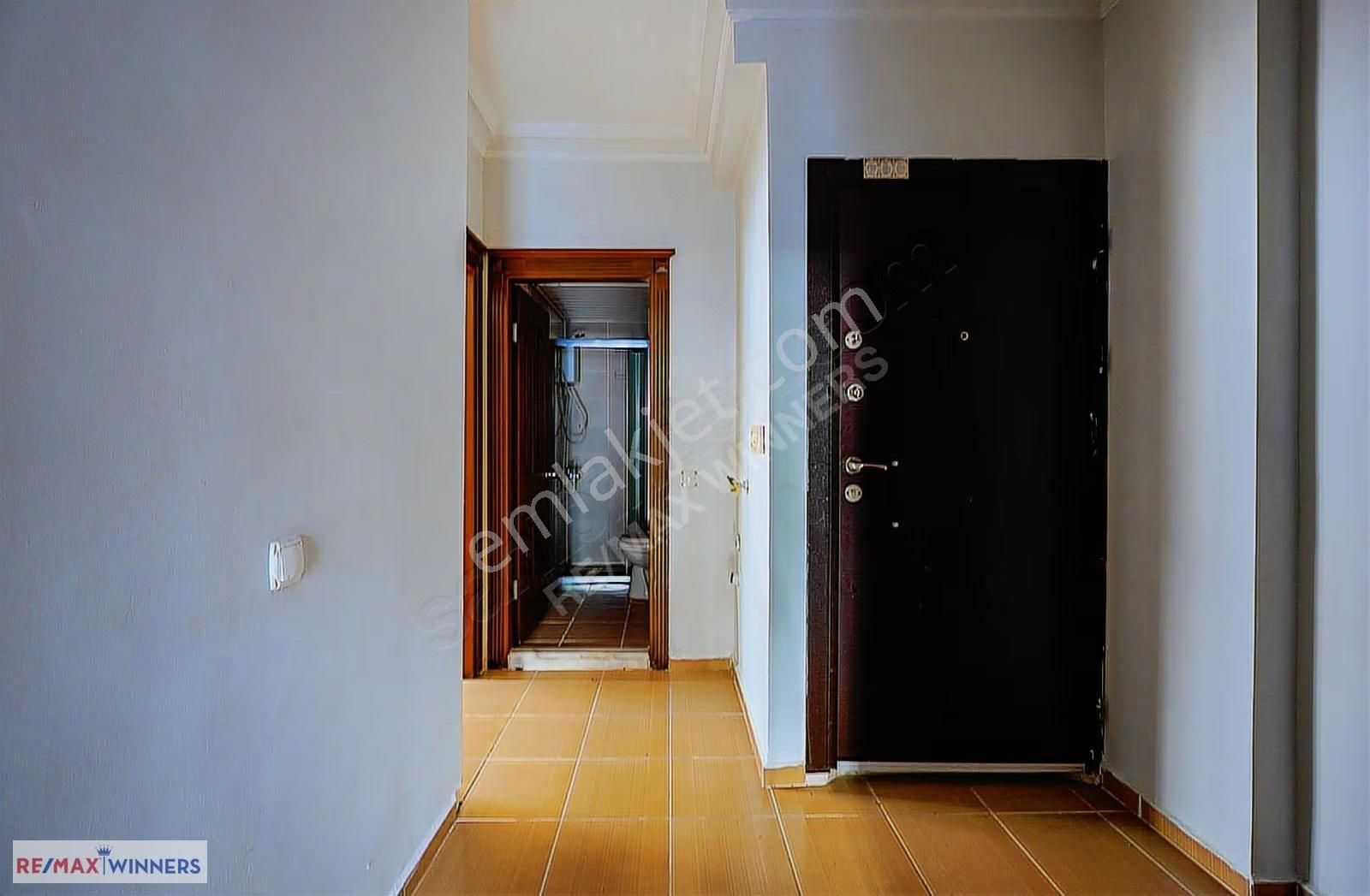 Fabrikalar Mahallesinde Kiralık 2+1 Daire Merkezi Konumda - Görsel 15