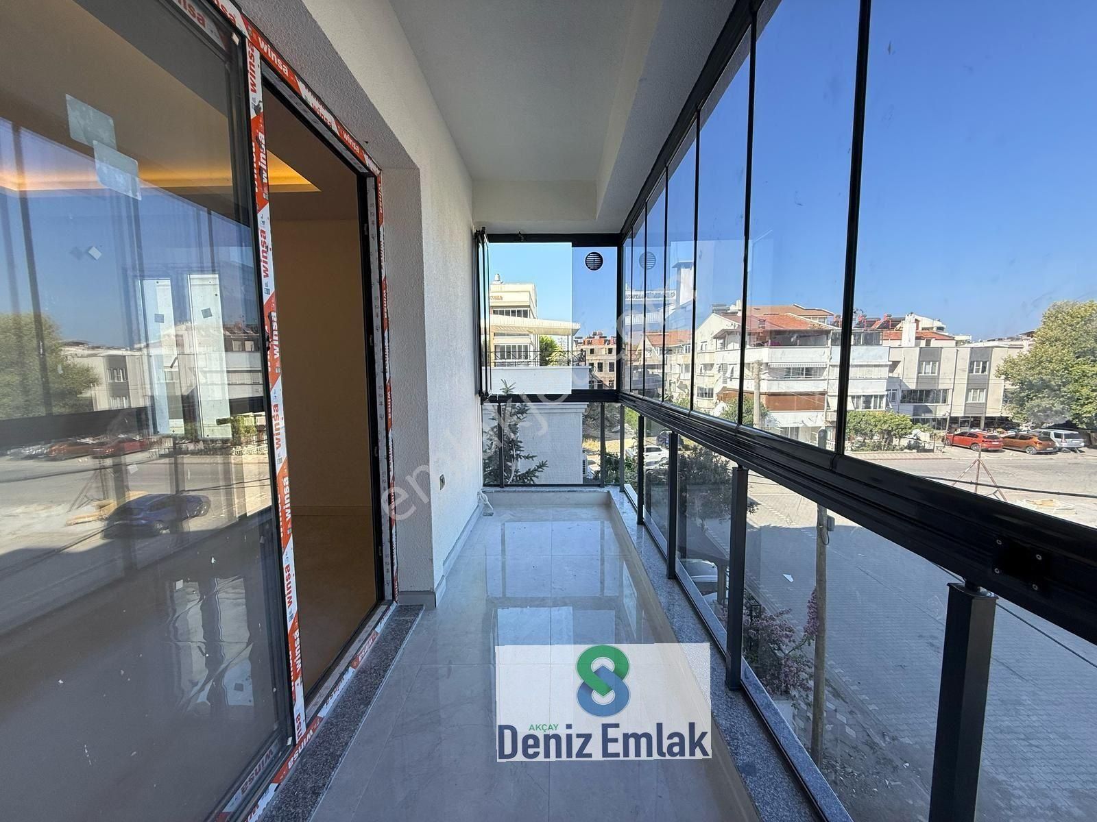 Denizden Akçayda Denize 50 M Mesafede Satılık 2+1 Daire. - Görsel 17