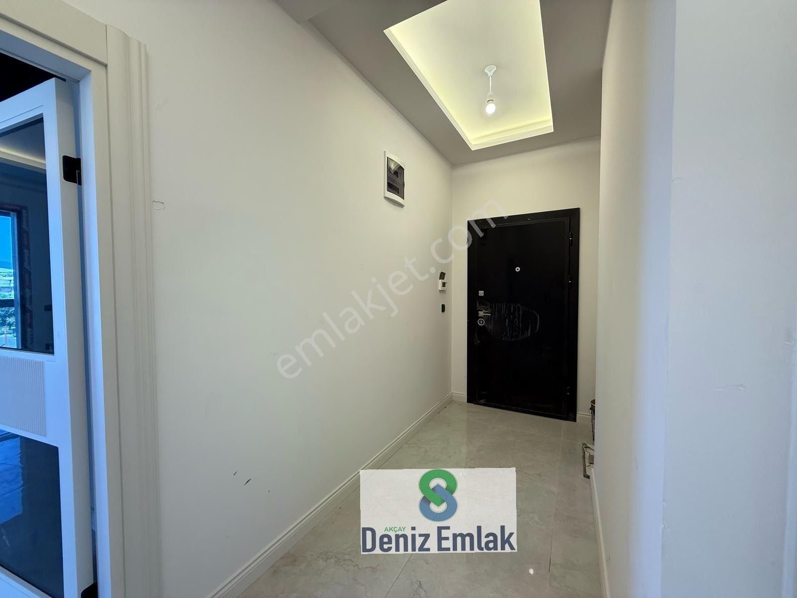 Denizden Akçayda Denize 50 M Mesafede Satılık 2+1 Daire. - Görsel 3