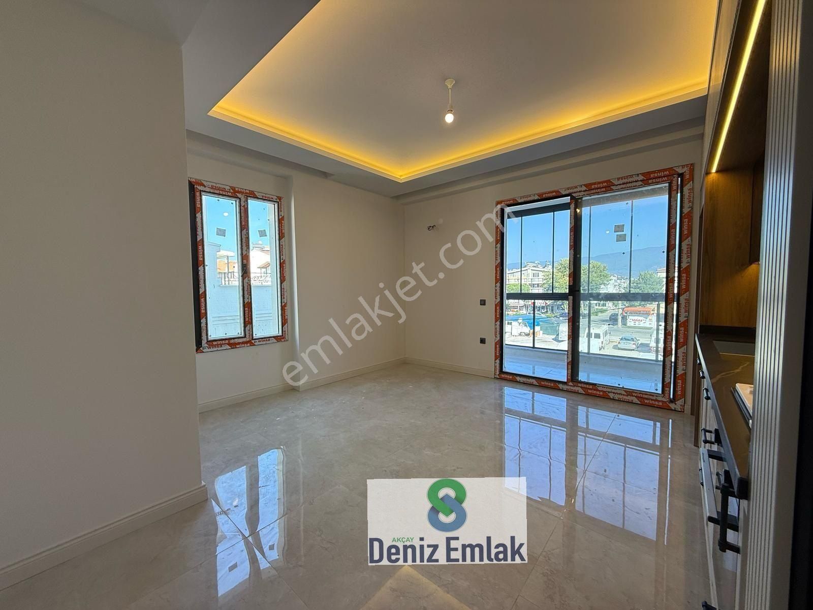 Denizden Akçayda Denize 50 M Mesafede Satılık 2+1 Daire. - Görsel 9