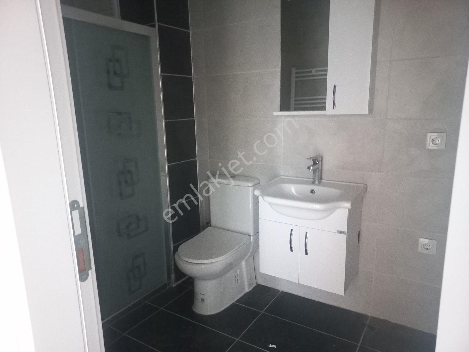 Bergama Atatürk Mah Doğalgazlı 2+1 Kiralık Daire - Görsel 22