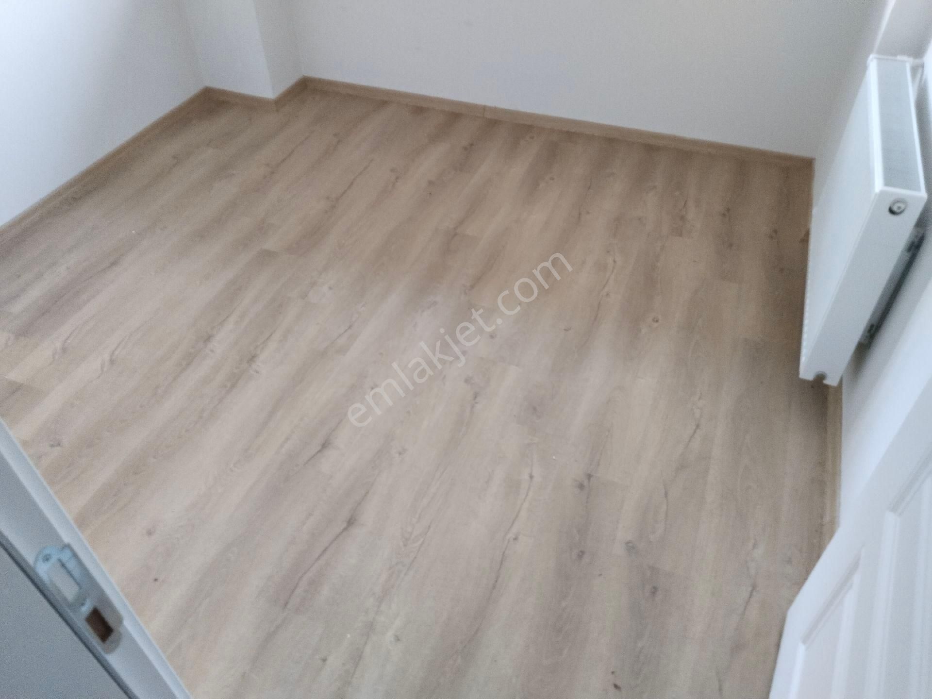 Bergama Atatürk Mah Doğalgazlı 2+1 Kiralık Daire - Görsel 13