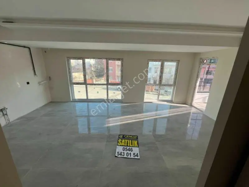 Çorum Cengiz Yapı-karşıyaka Çevresinde Ara Kat Satılık 3+1 Daire
