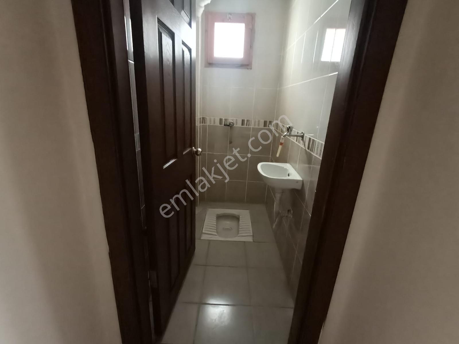 Etlik Şehir Hastanelerine Yakın Ara Katta Asansörlü Yapılı Daire - Görsel 5