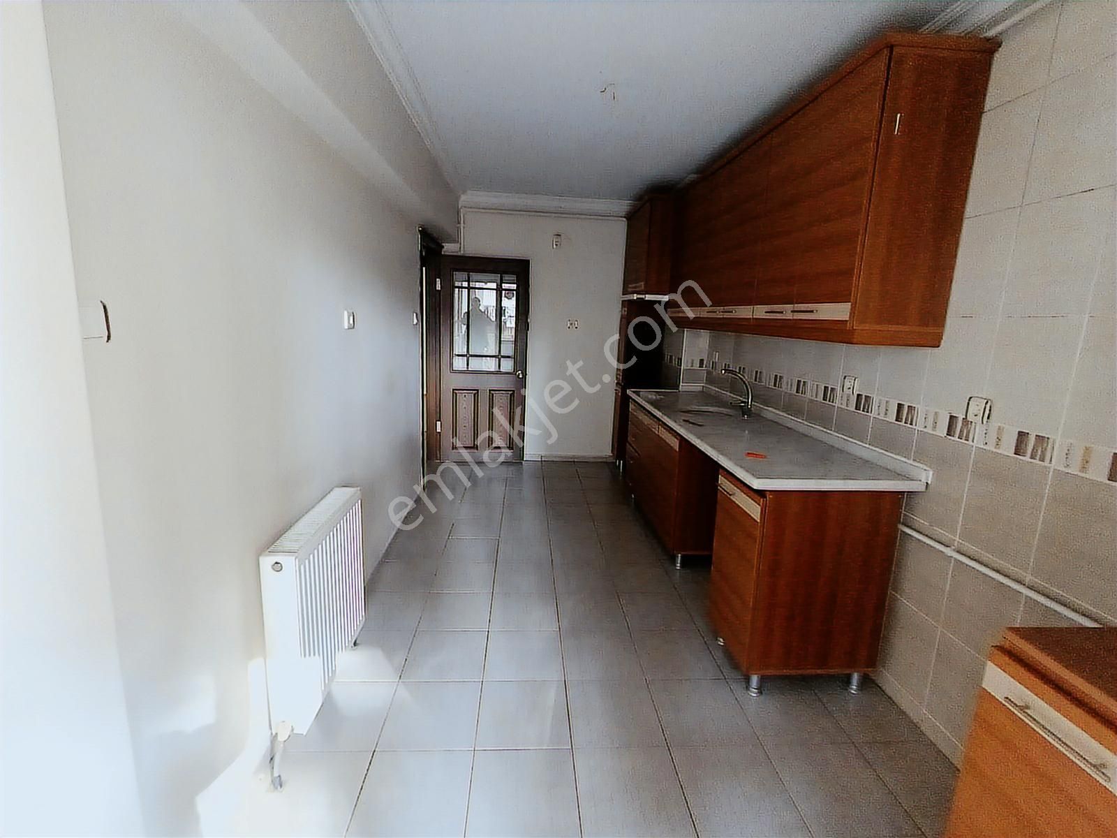 Etlik Şehir Hastanelerine Yakın Ara Katta Asansörlü Yapılı Daire - Görsel 34