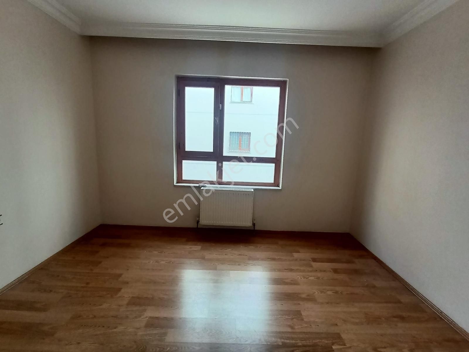 Etlik Şehir Hastanelerine Yakın Ara Katta Asansörlü Yapılı Daire - Görsel 11