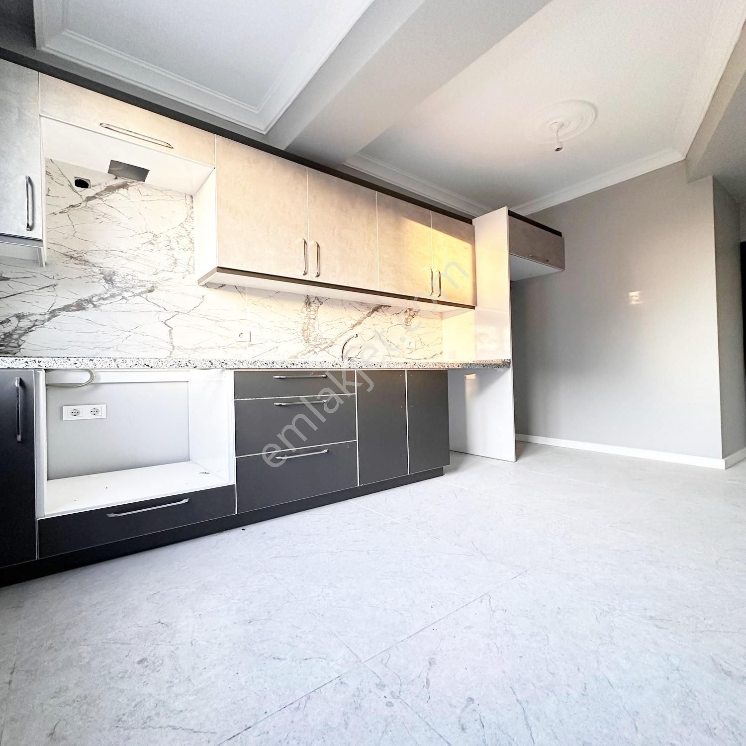 Çekmeköy Yapı Gayrimenkul'den Çatalmeşe Mah. 3+1 Ara Kat !! - Görsel 9