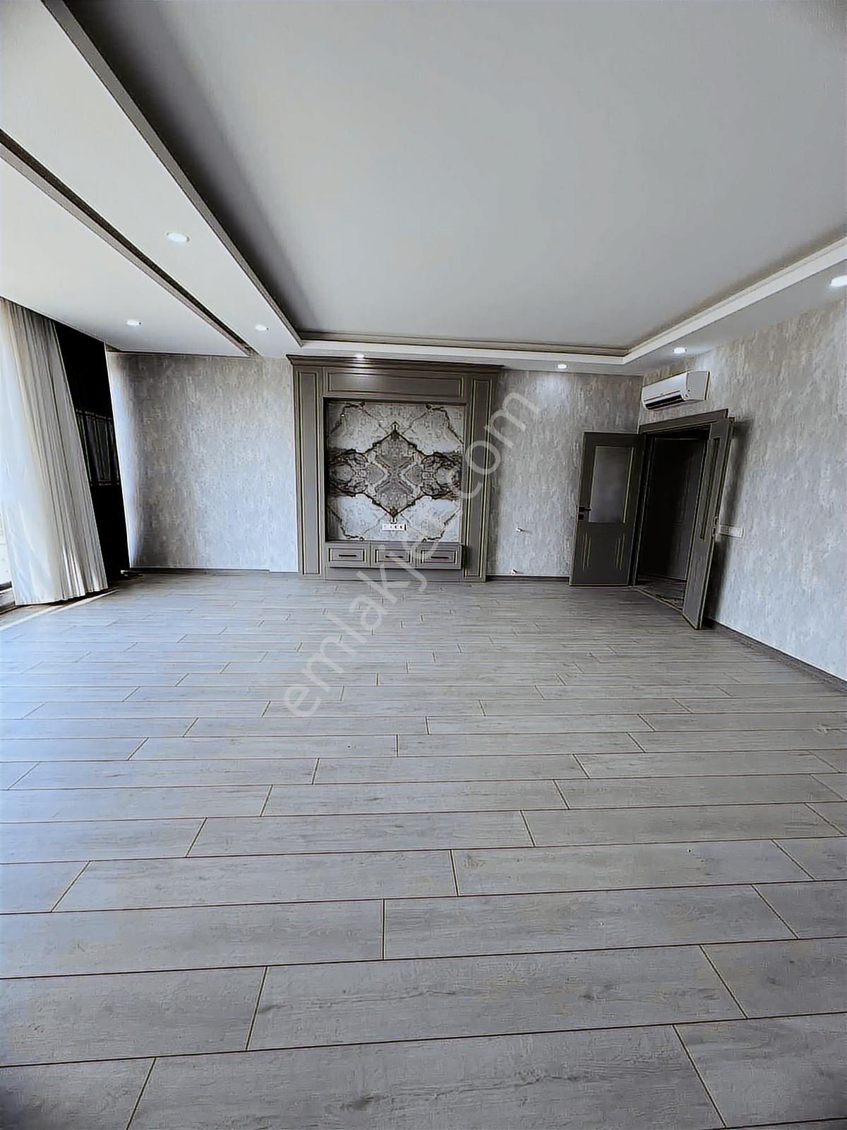 Aksu Altıntaş Cadde Üzerinde 2+1 Ayrı Mutfaklı Havuzlu - Görsel 18