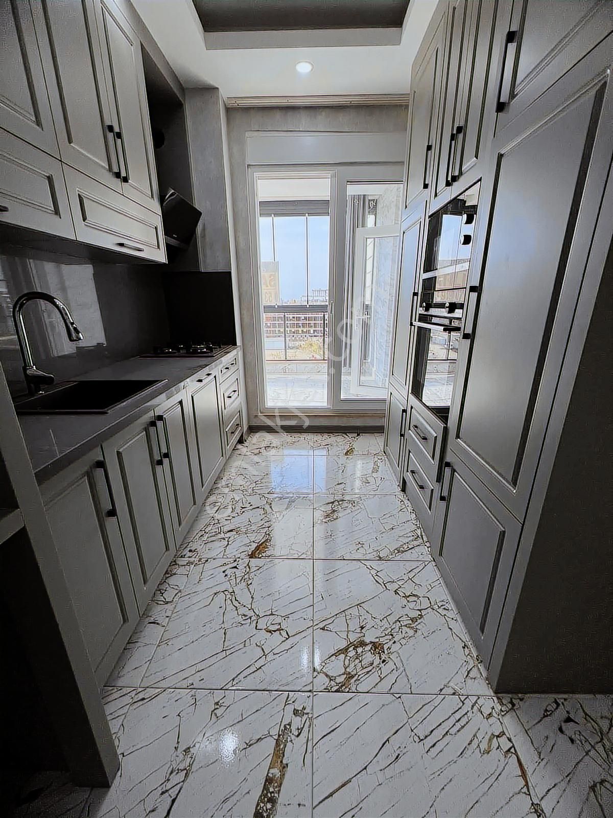 Aksu Altıntaş Cadde Üzerinde 2+1 Ayrı Mutfaklı Havuzlu - Görsel 20