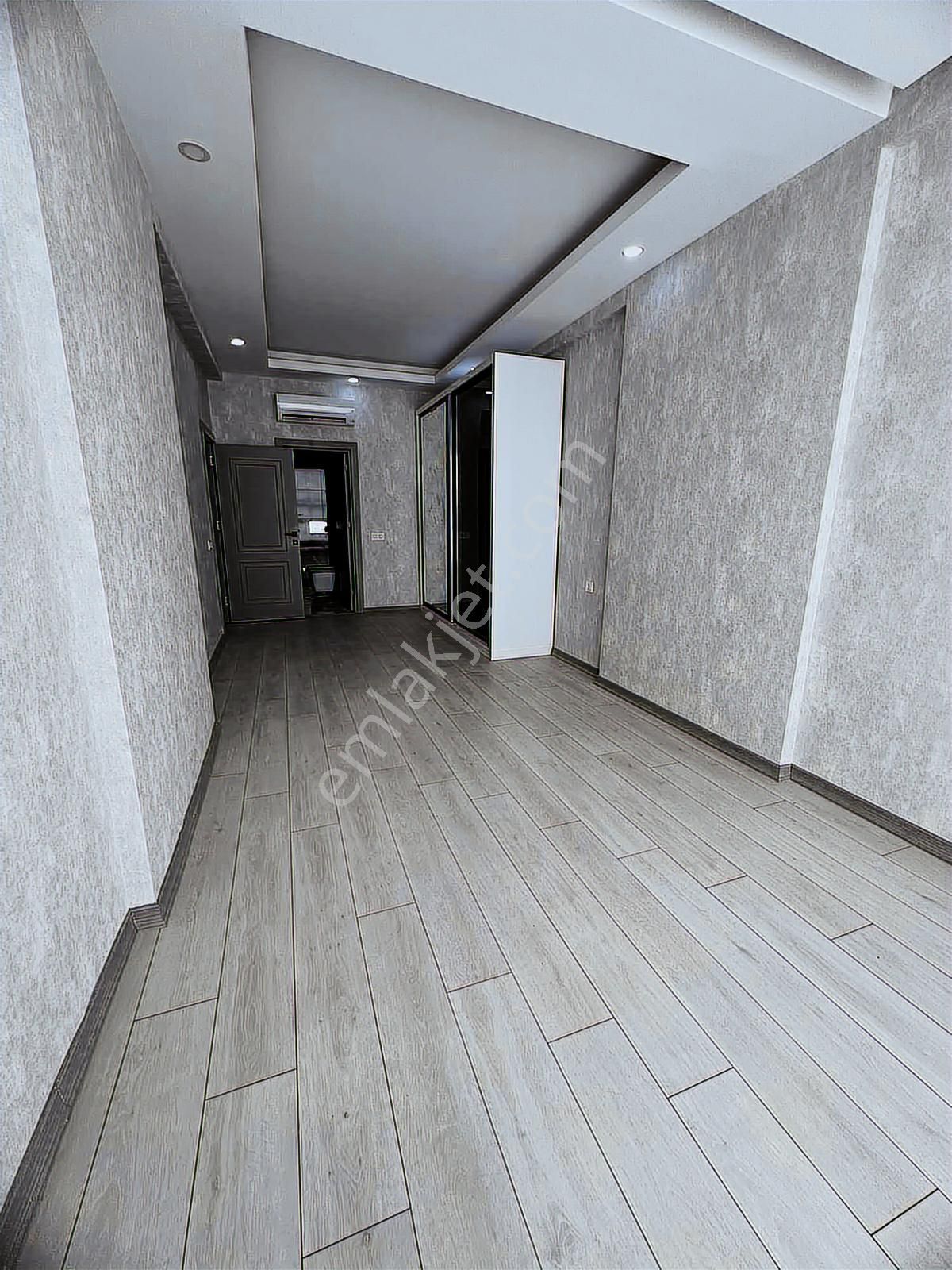 Aksu Altıntaş Cadde Üzerinde 2+1 Ayrı Mutfaklı Havuzlu - Görsel 15