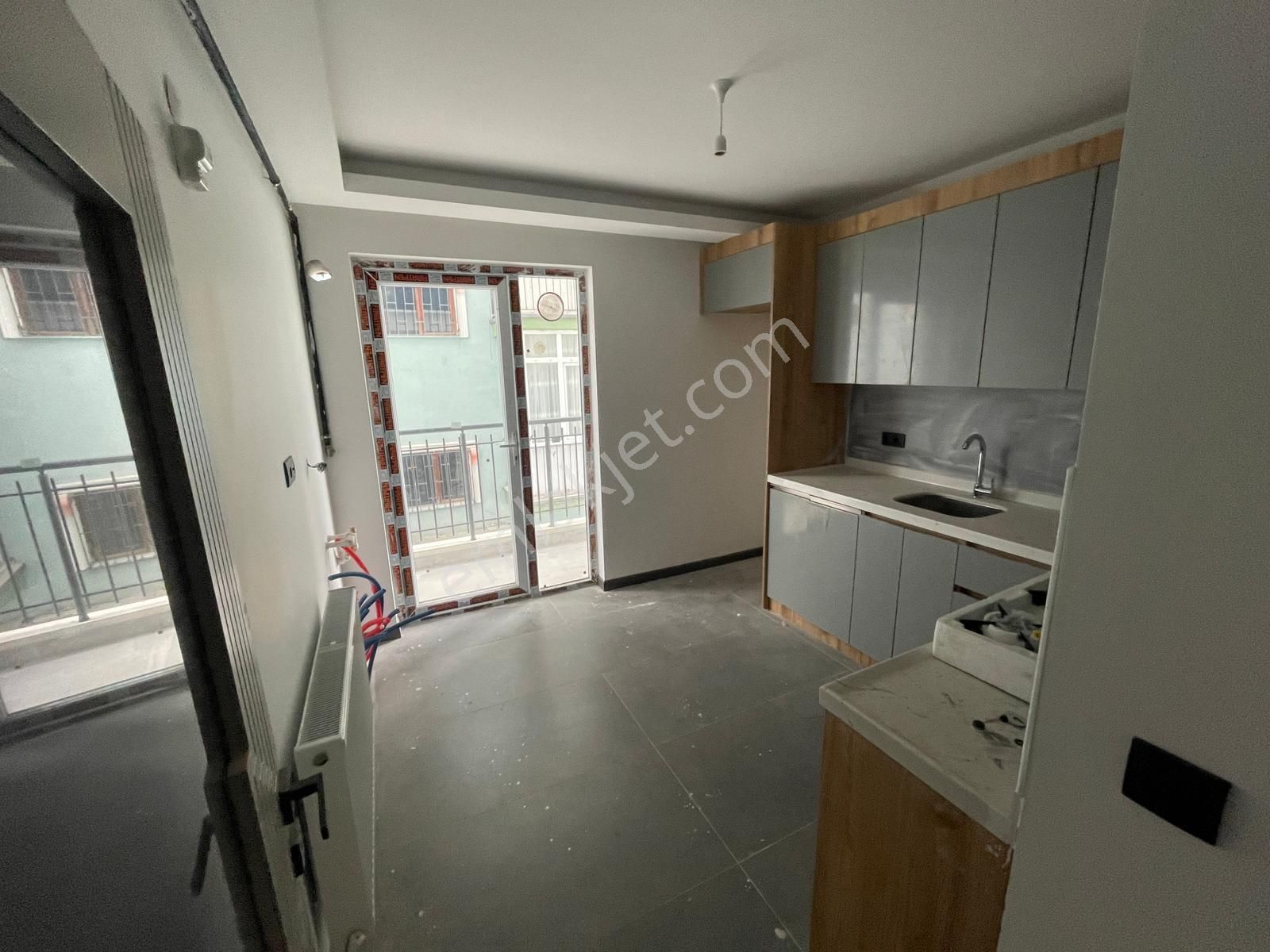 Mç Emlaktan Maraşal Çakmak Mah.full Yapılı 2+1 Satılık Daire - Görsel 4