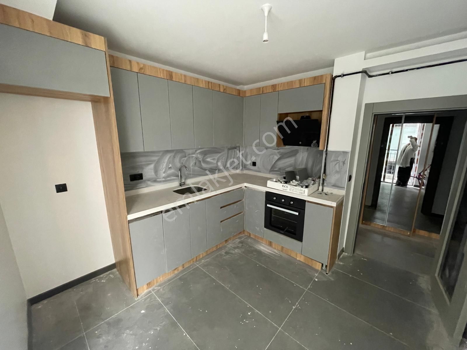 Mç Emlaktan Maraşal Çakmak Mah.full Yapılı 2+1 Satılık Daire - Görsel 1