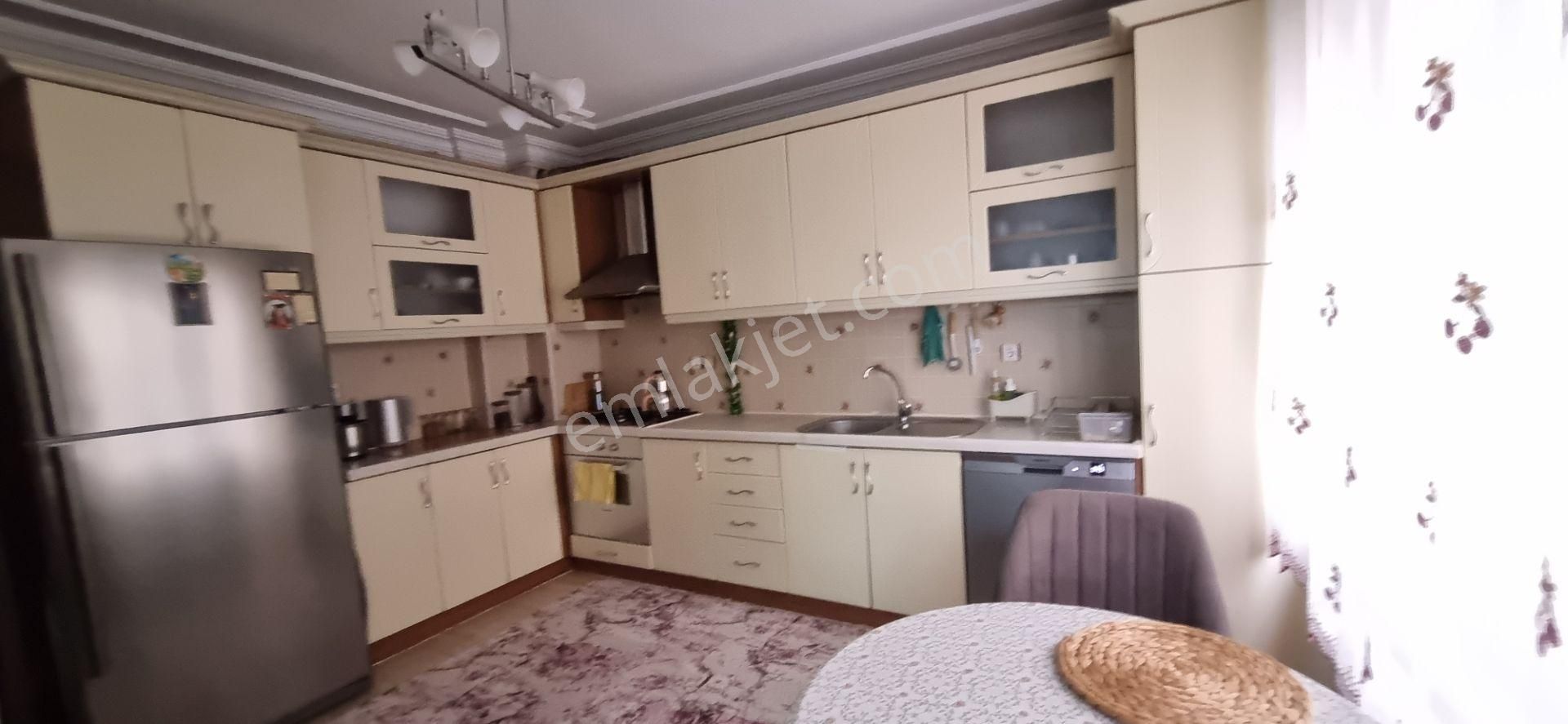Aydın Nazilli Yöntem Emlaktan Zafer Mahallesinde Site İçinde Doğalgazlı Satılık 3+1 Daire - Görsel 18