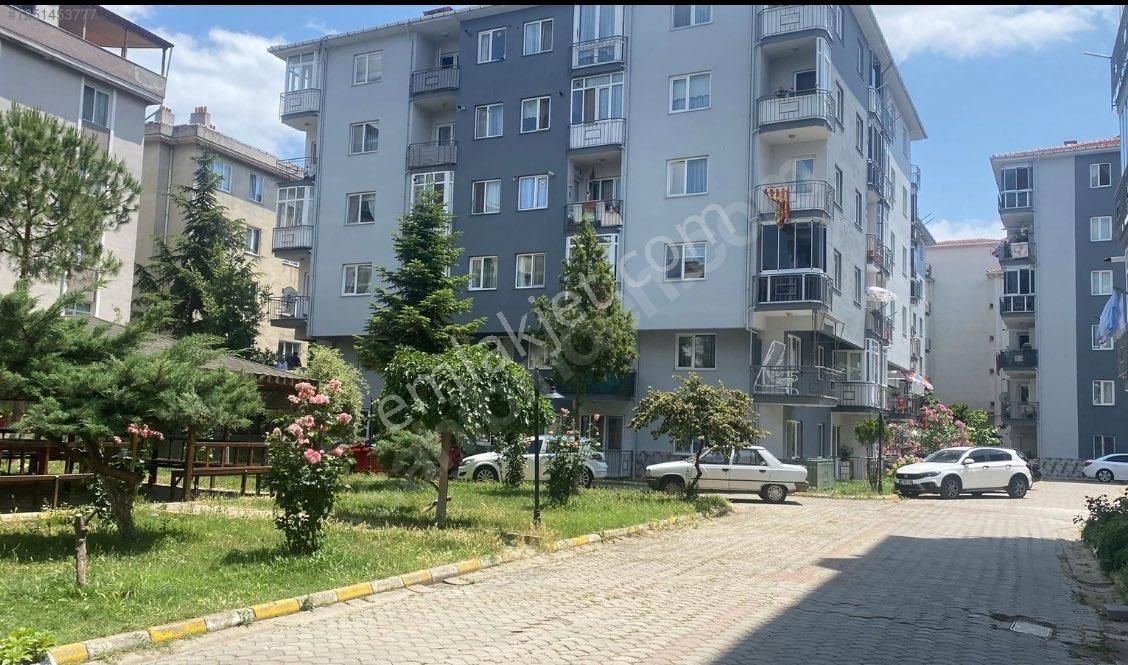 Nezih Sakin Sitede 2+1 Daire - Görsel 3
