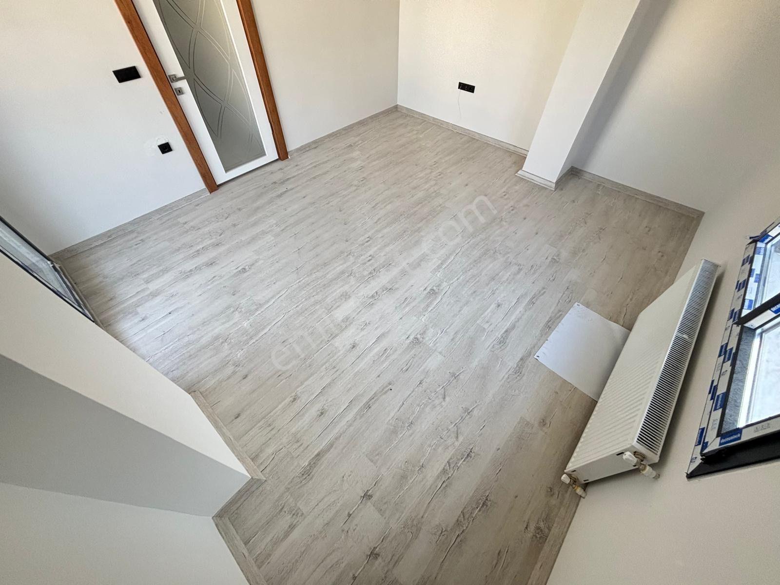 Mera Emlaktan Tuzcumurat Mh. Ön Cephe 2+1 85m2 Lüx Daire - Görsel 22