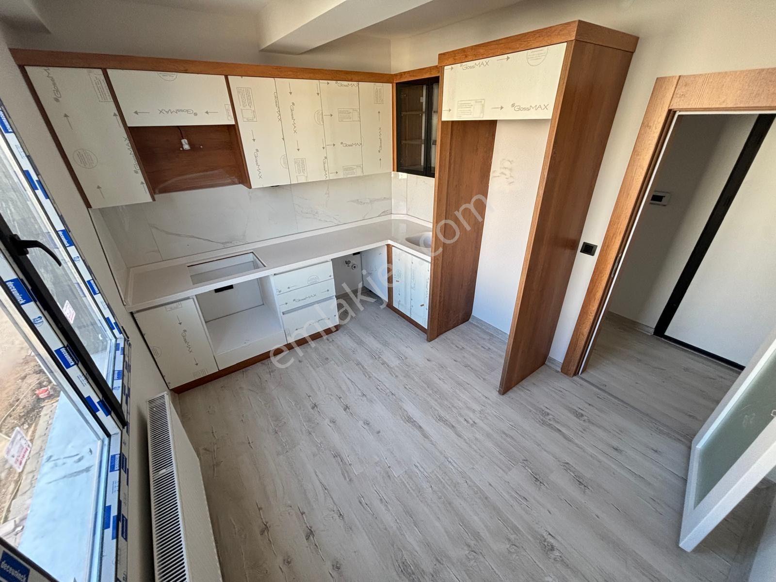 Mera Emlaktan Tuzcumurat Mh. Ön Cephe 2+1 85m2 Lüx Daire - Görsel 26