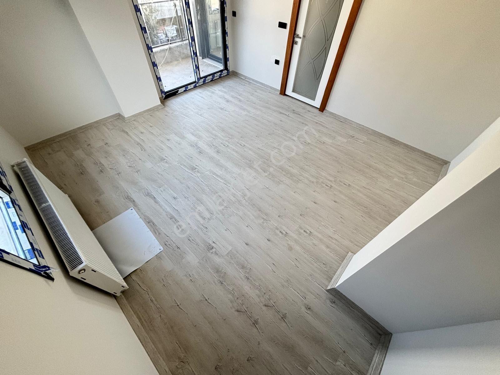 Mera Emlaktan Tuzcumurat Mh. Ön Cephe 2+1 85m2 Lüx Daire - Görsel 11