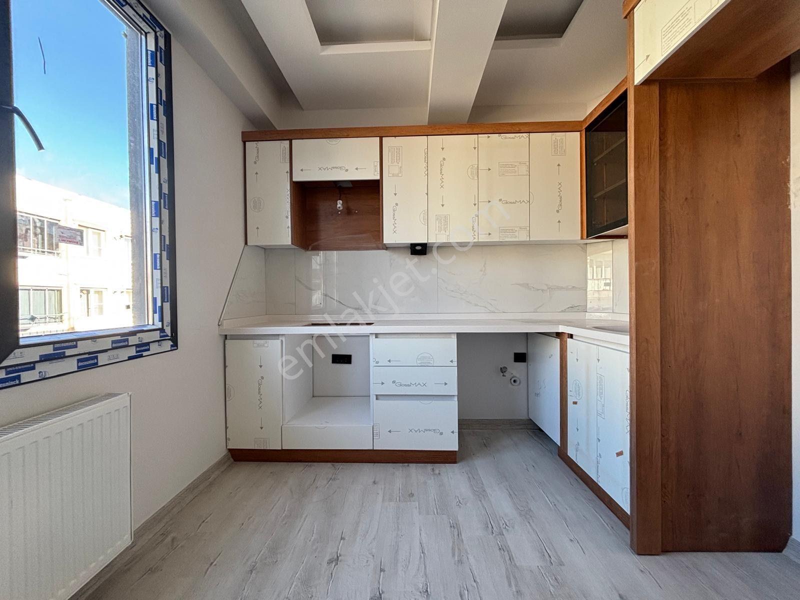 Mera Emlaktan Tuzcumurat Mh. Ön Cephe 2+1 85m2 Lüx Daire - Görsel 21