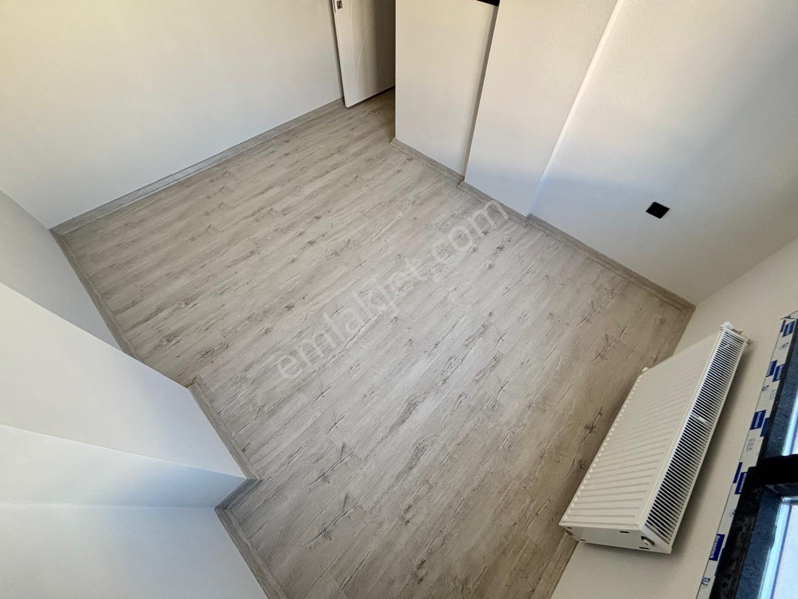 Mera Emlaktan Tuzcumurat Mh. Ön Cephe 2+1 85m2 Lüx Daire - Görsel 2