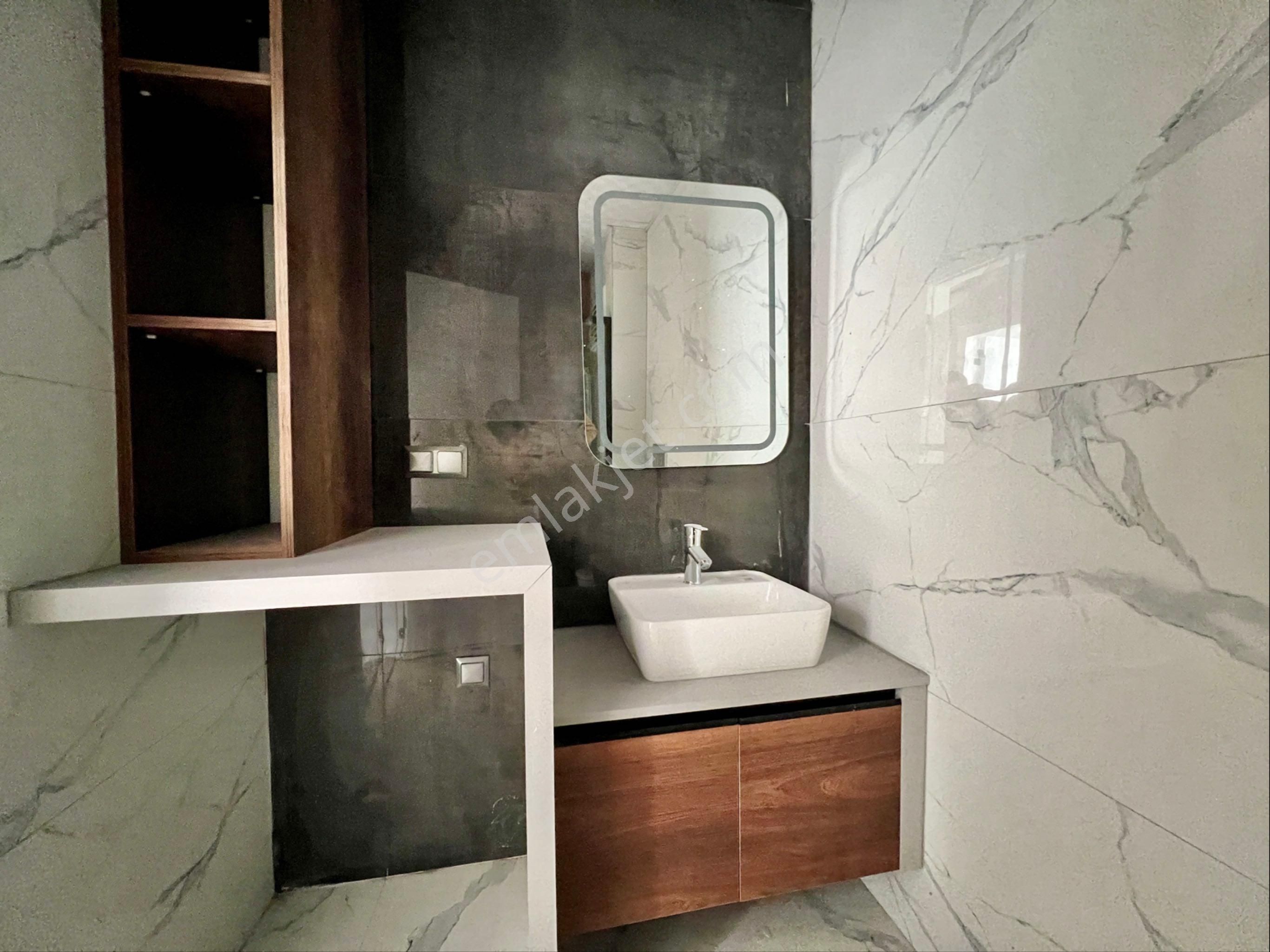 Myra Dan Deliktaş Mahallesi Nde 2+1 Sıfır Lüks Daire - Görsel 12