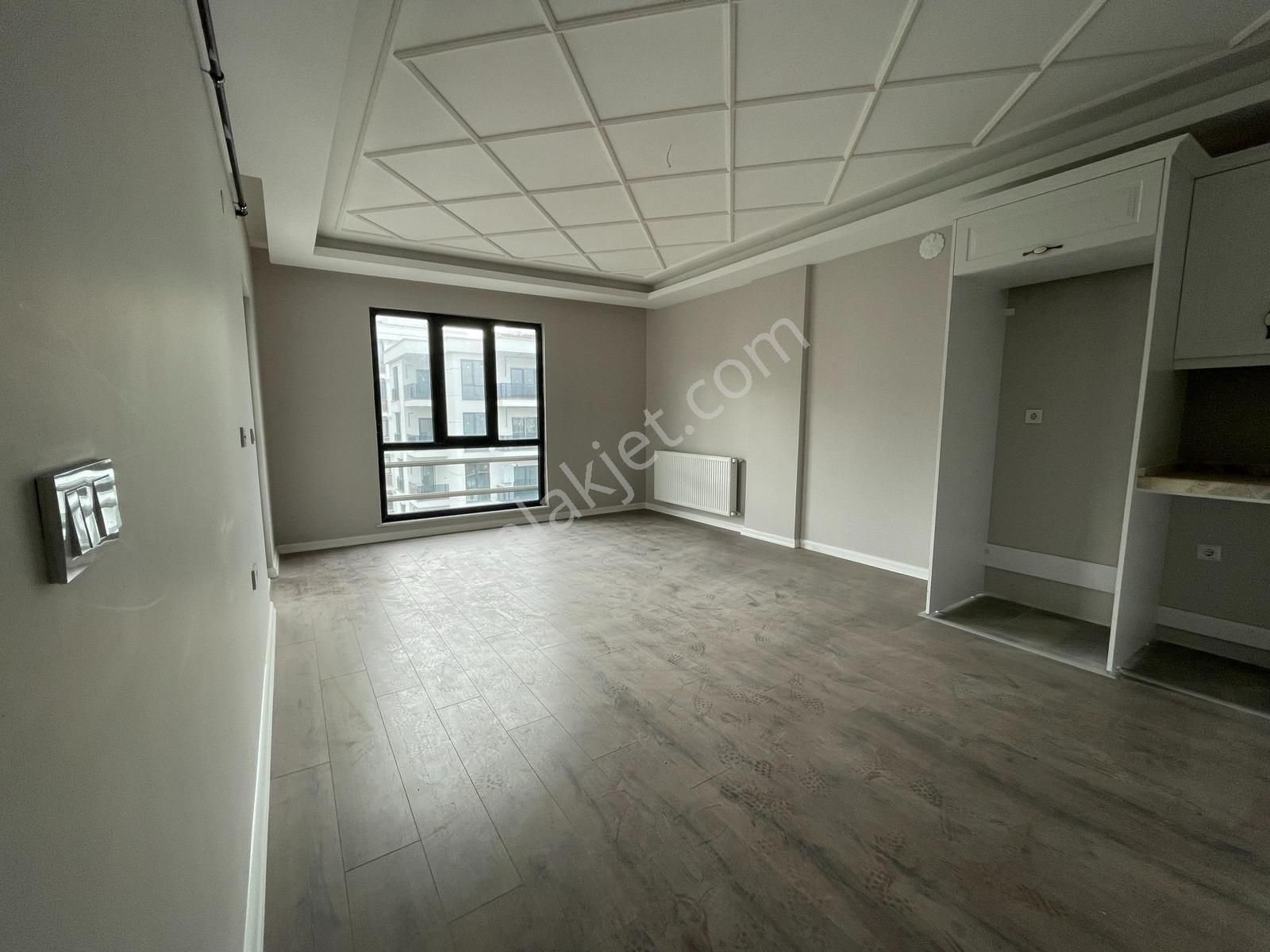 Atakum Körfezde Ana Yola 2. Parsel Satılık 2+1 Daire! - Görsel 3