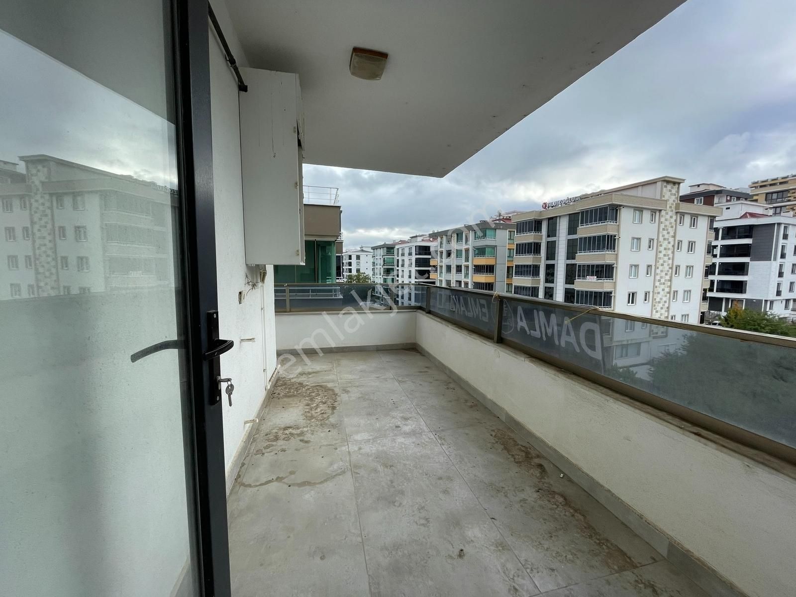 Atakum Körfezde Ana Yola 2. Parsel Satılık 2+1 Daire! - Görsel 27