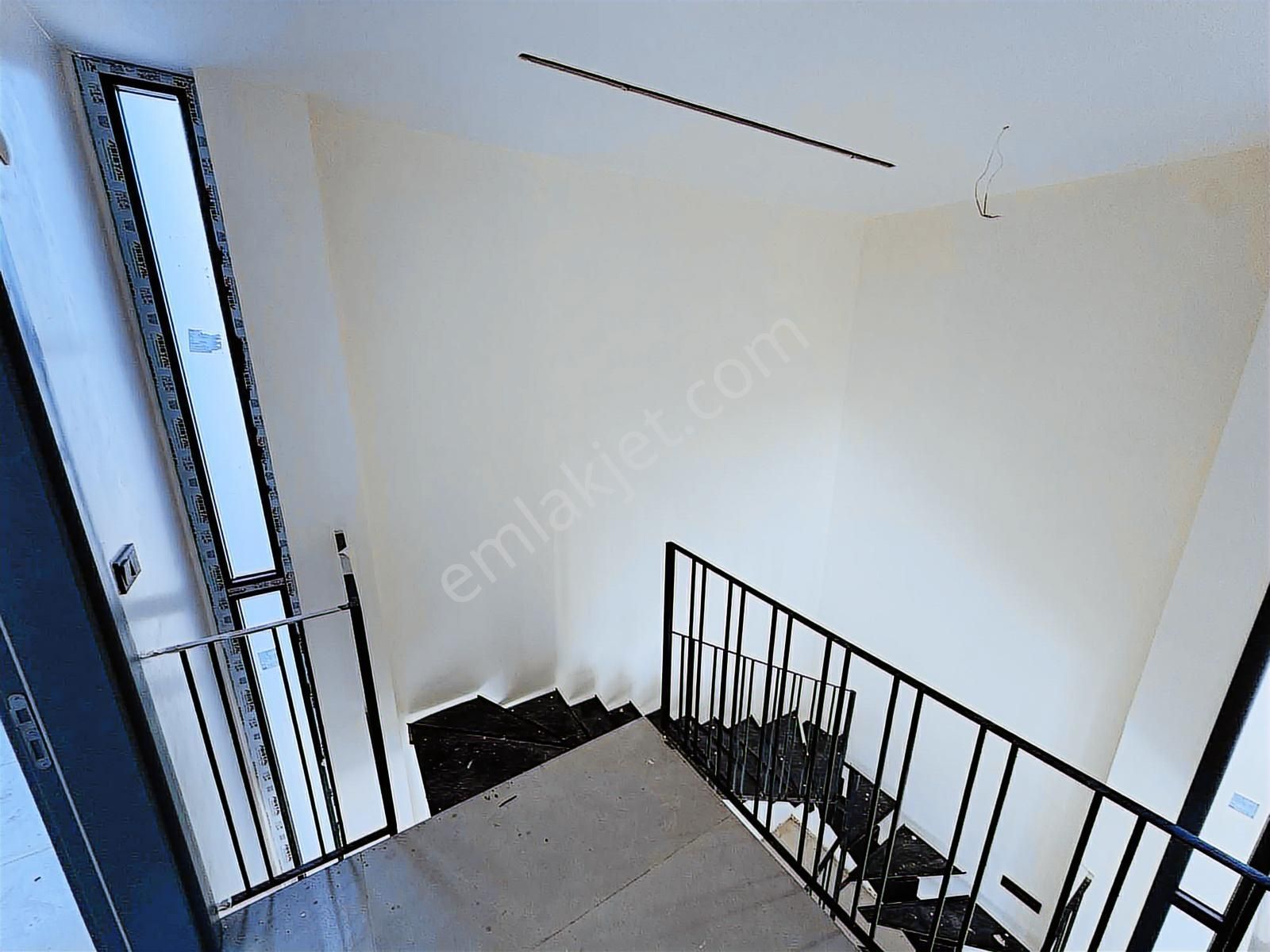 Güzelçamlı'da Denize 250 Mt Tek Müstakil Özel Havuzlu 3+1 Villa - Görsel 13