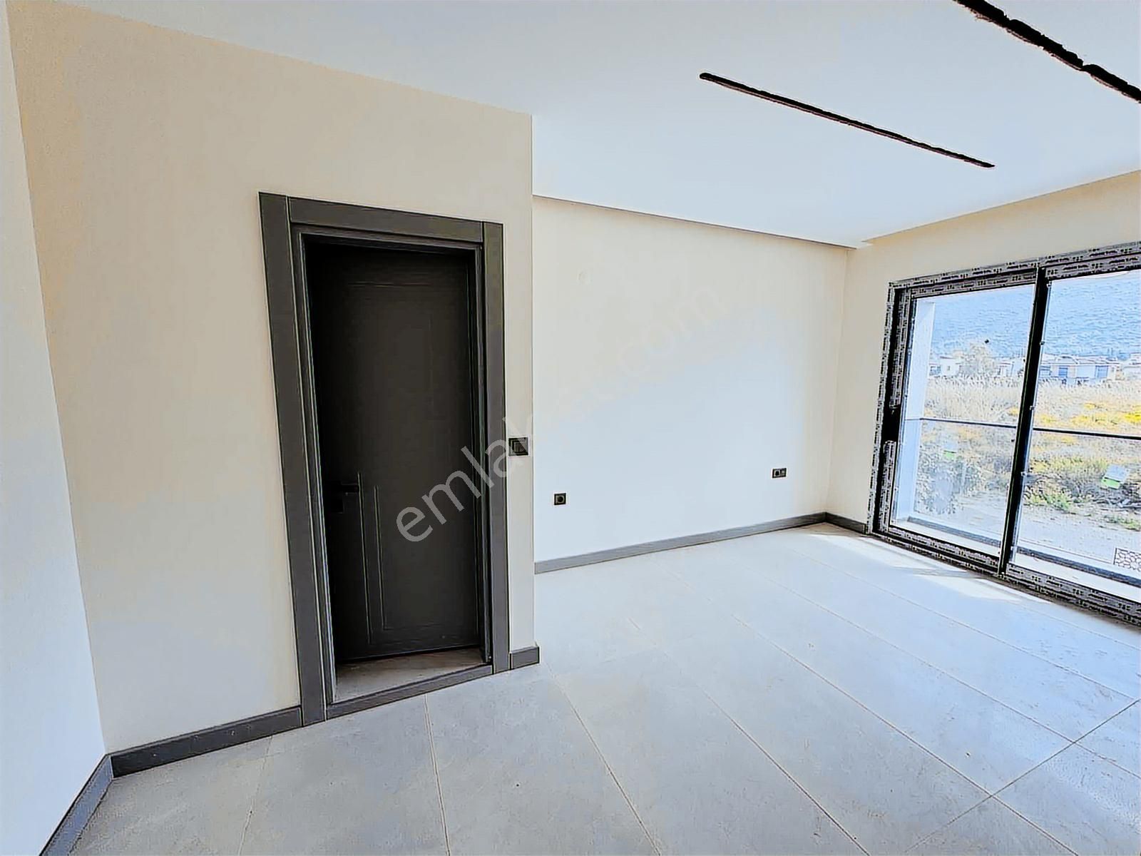 Güzelçamlı'da Denize 250 Mt Tek Müstakil Özel Havuzlu 3+1 Villa - Görsel 27