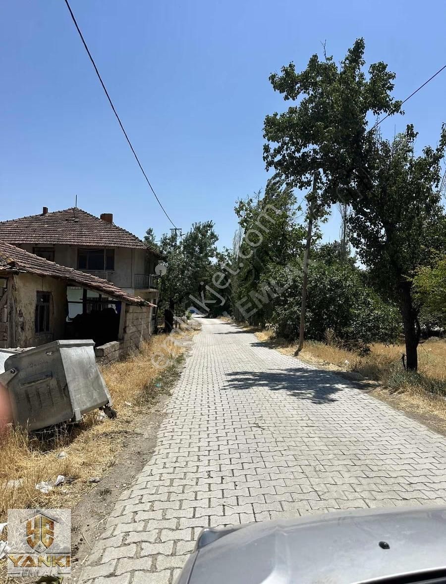 Pazarlıklı Acill Göl Manzaralı Yolu Üzeri 1.400 M2 Hobi Bahçesi - Görsel 11