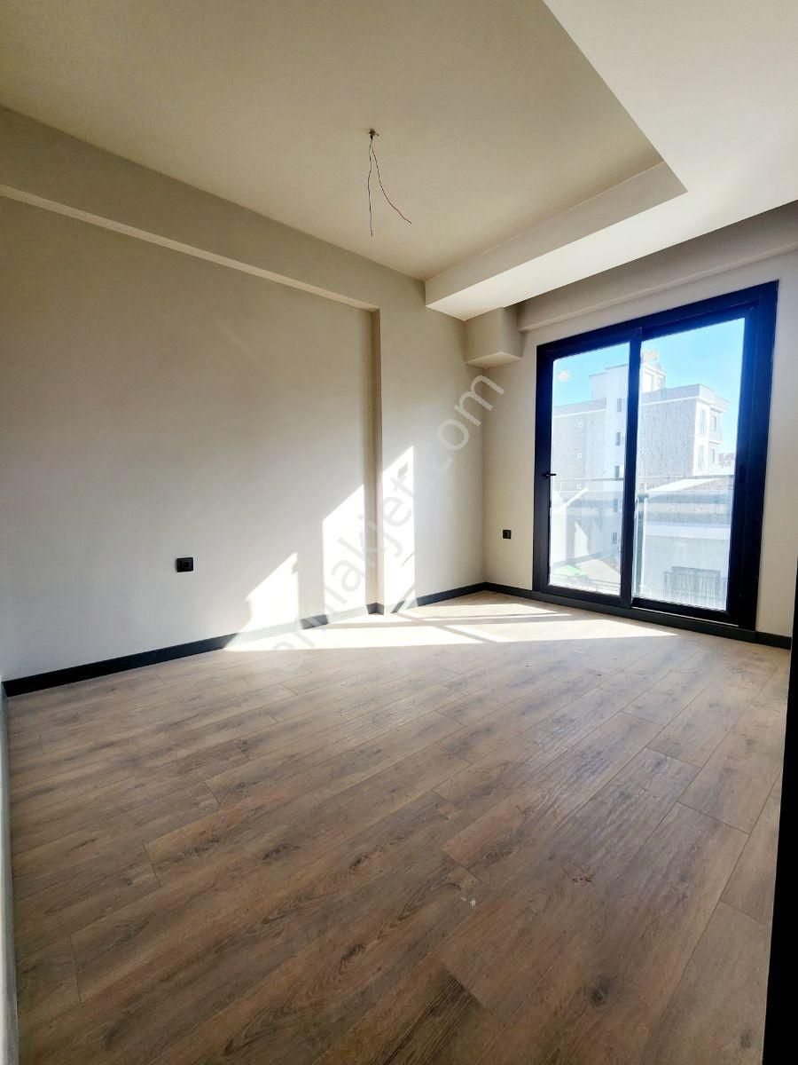 Hcl'den Mezitli/kuyuluk Satılık Ultra Lüx 1+1/ 2 Çevriyolu 120m - Görsel 13