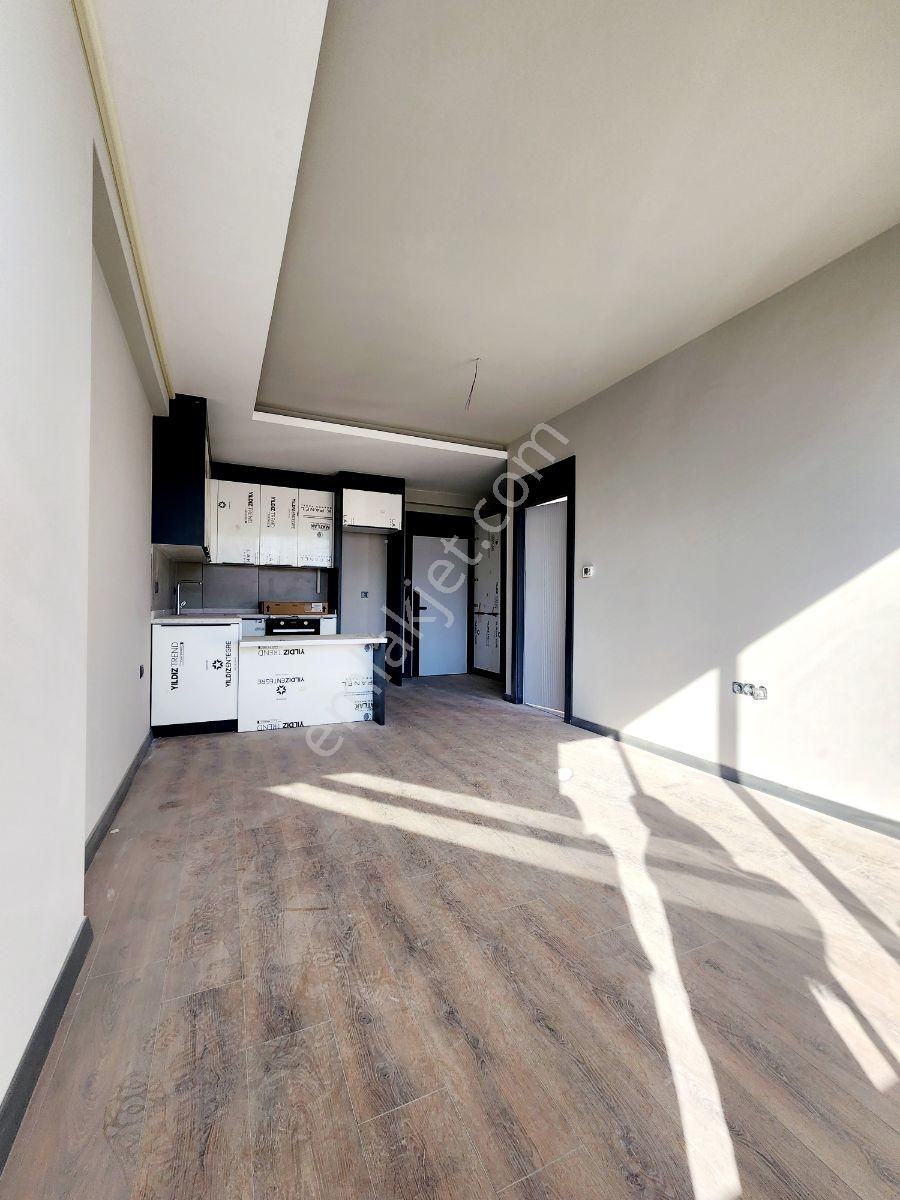 Hcl'den Mezitli/kuyuluk Satılık Ultra Lüx 1+1/ 2 Çevriyolu 120m - Görsel 5