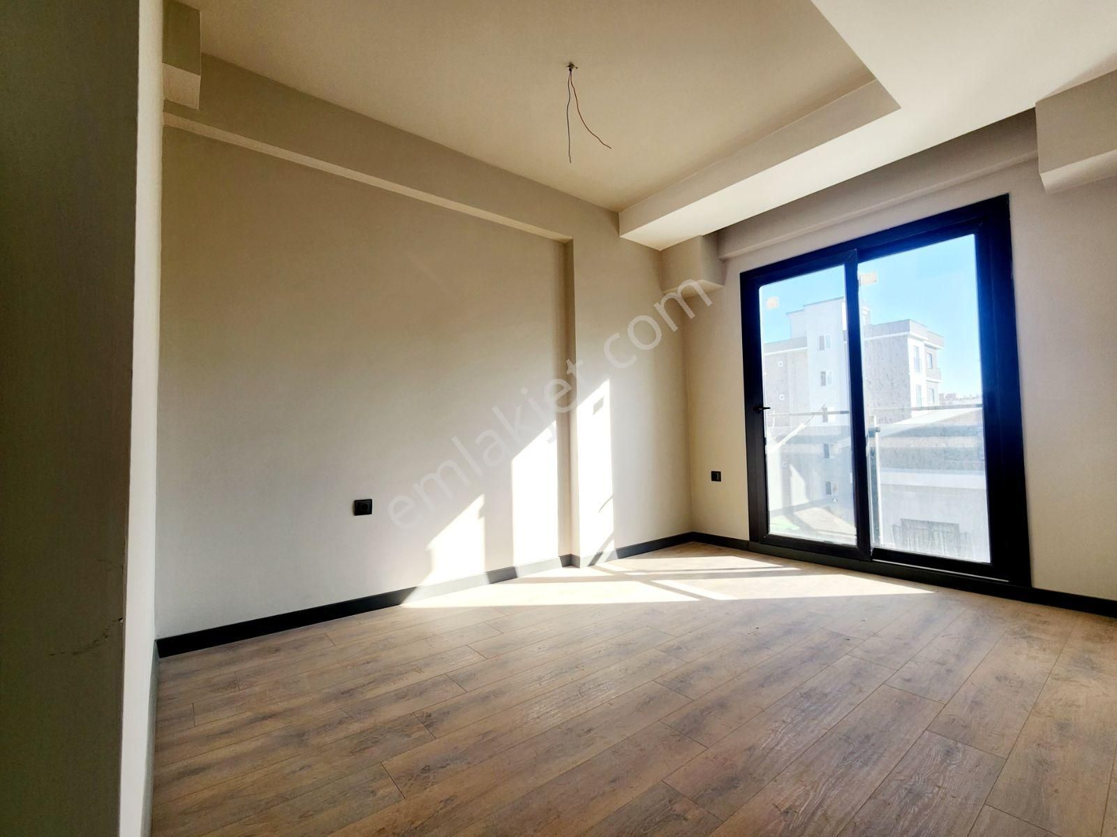 Hcl'den Mezitli/kuyuluk Satılık Ultra Lüx 1+1/ 2 Çevriyolu 120m - Görsel 14